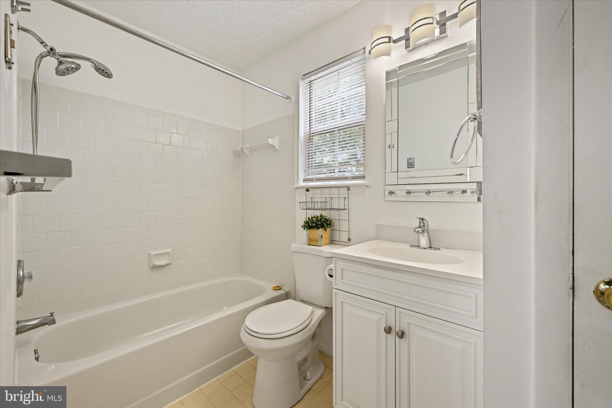 CHESTERFIELD - Residential