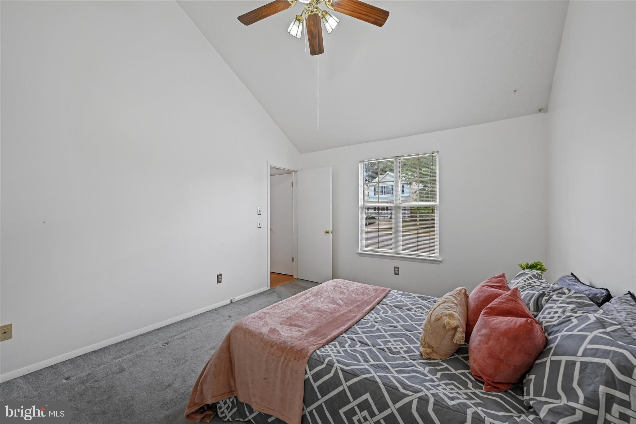 CHESTERFIELD - Residential