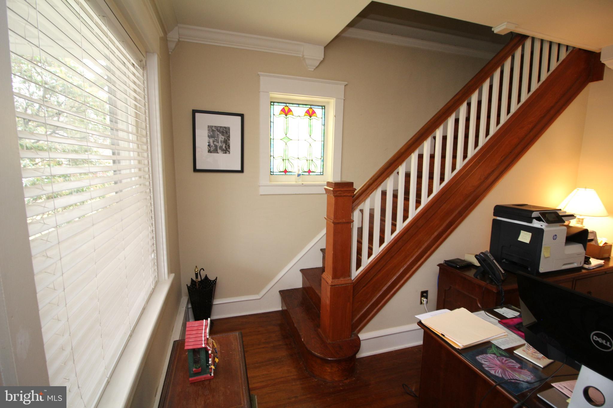 219 E LANCASTER AVENUE