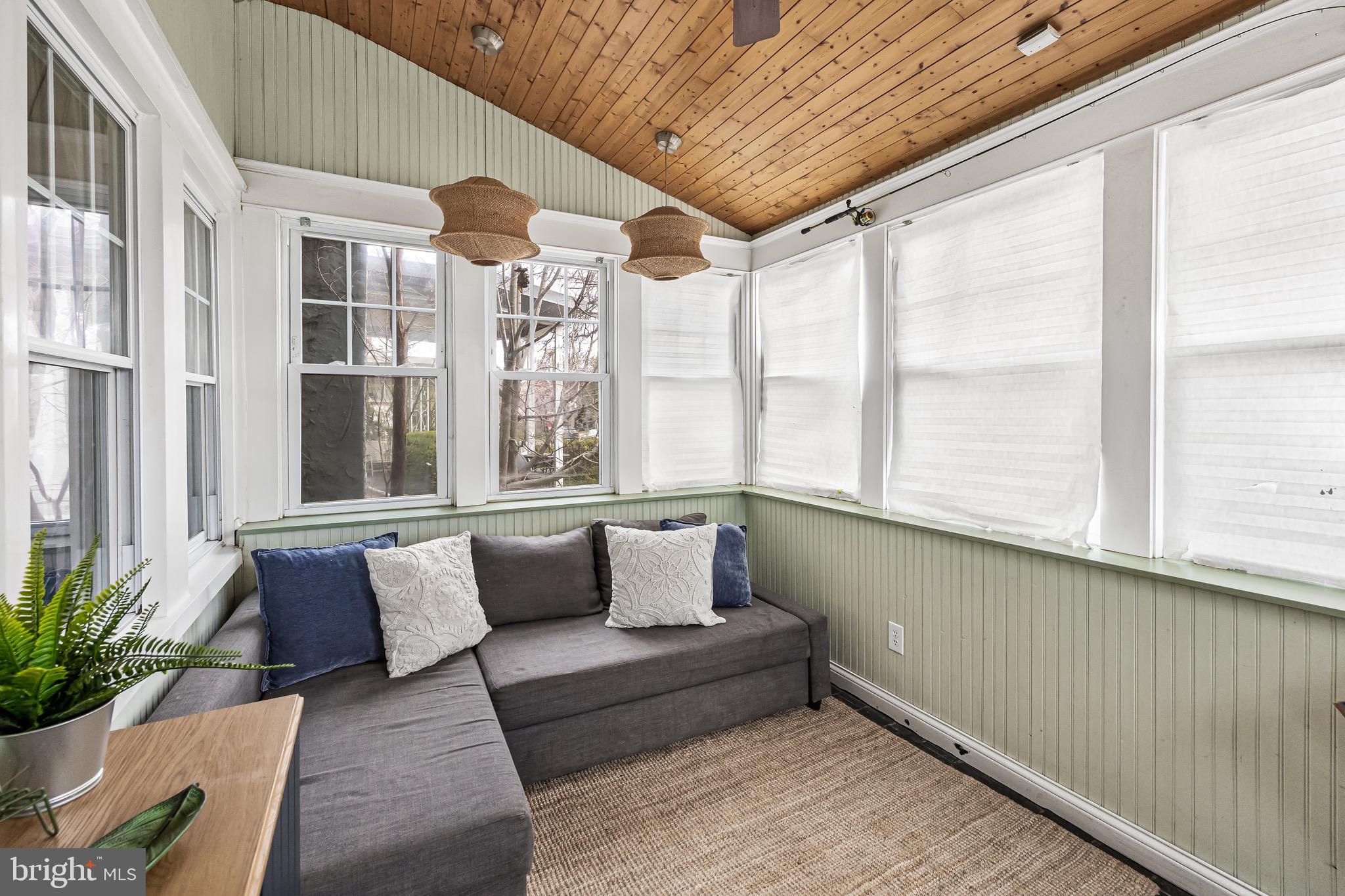 ARONIMINK - Residential