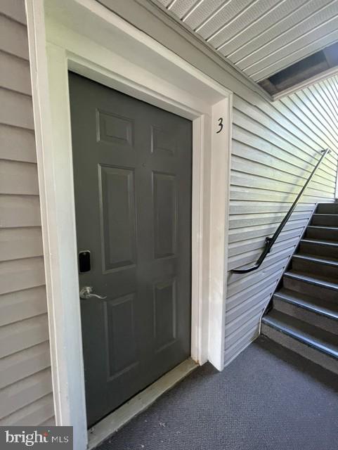 10022 VANDERBILT CIRCLE 3-13