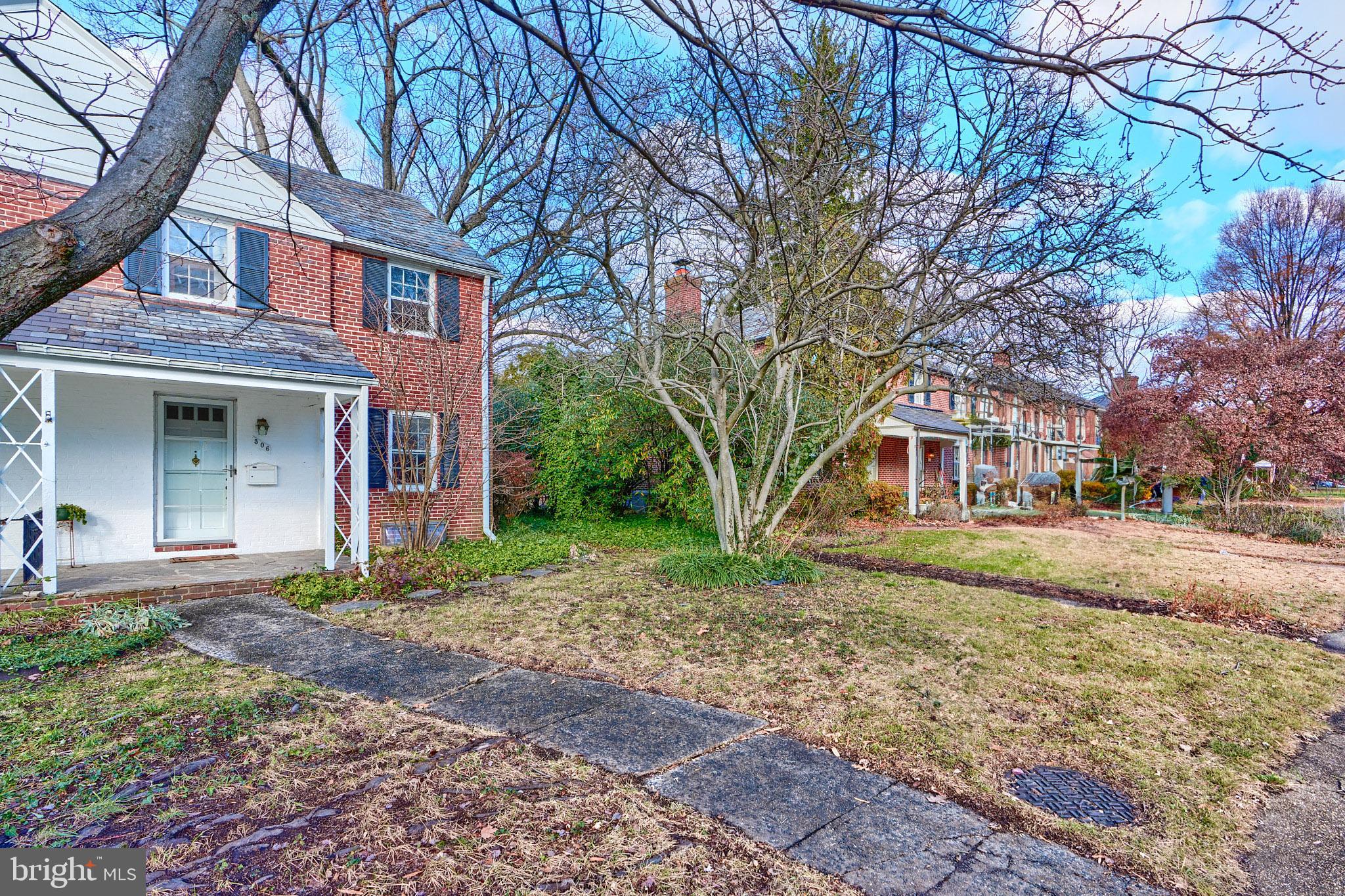 HOMELAND HISTORIC DISTRICT - Residential