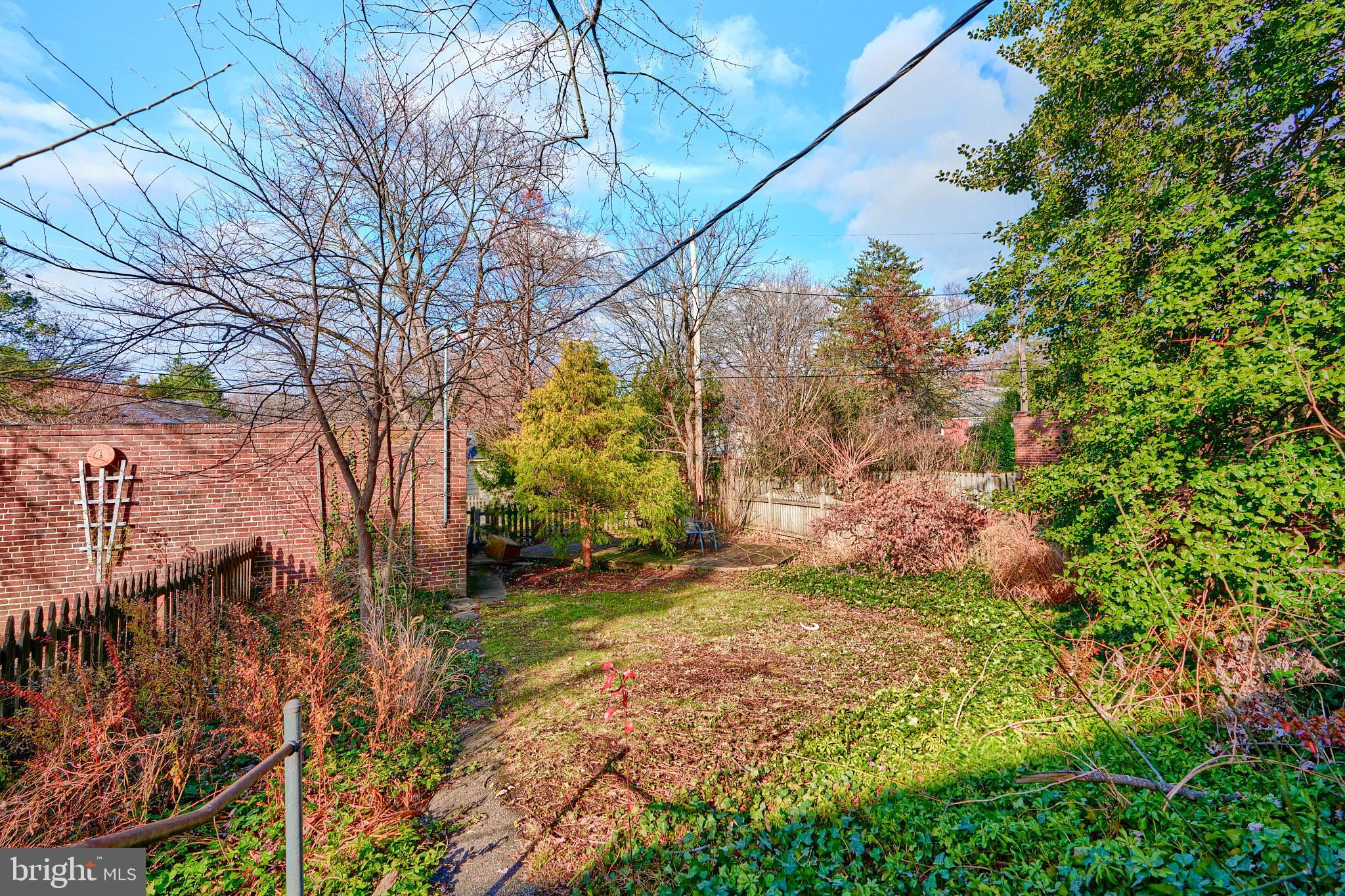 HOMELAND HISTORIC DISTRICT - Residential