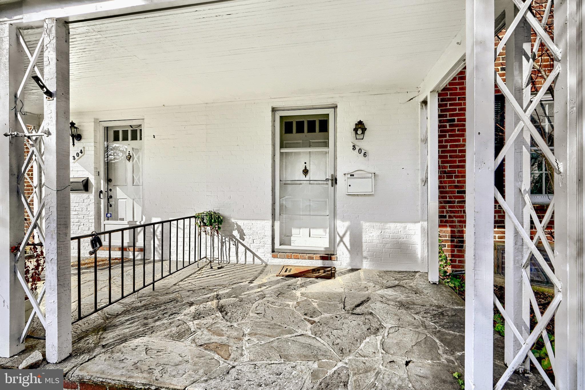 HOMELAND HISTORIC DISTRICT - Residential