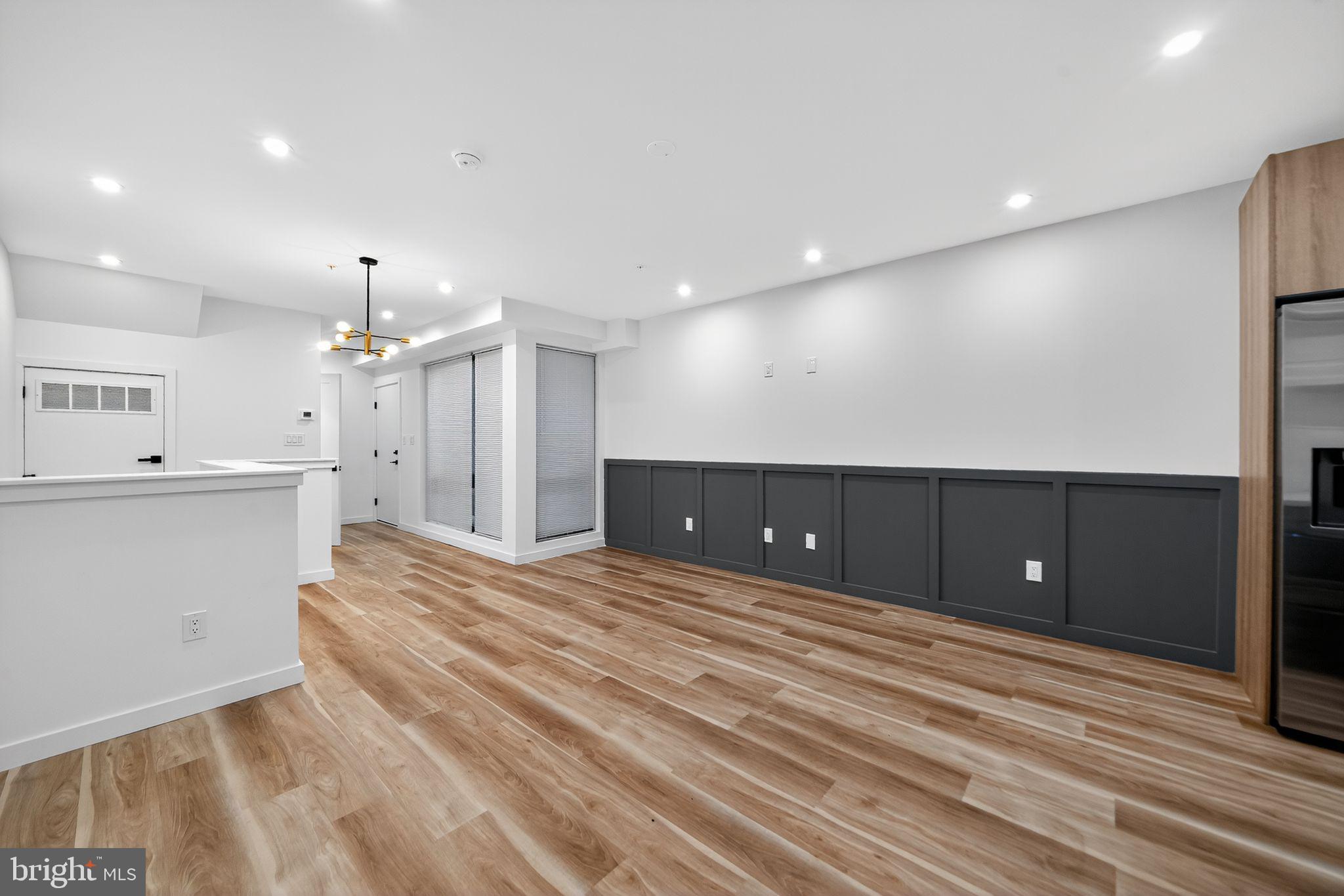 FRANCISVILLE - Residential