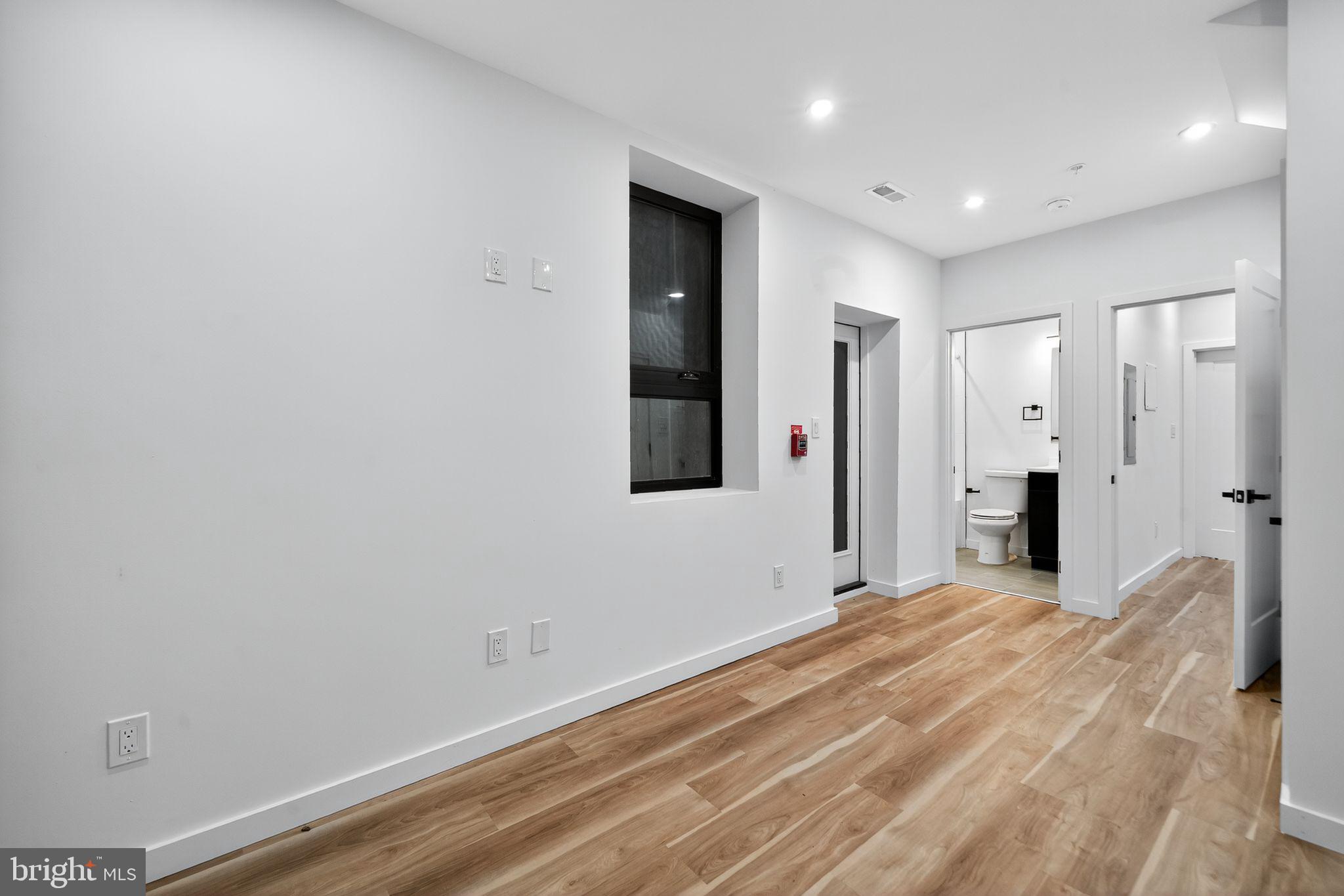 FRANCISVILLE - Residential