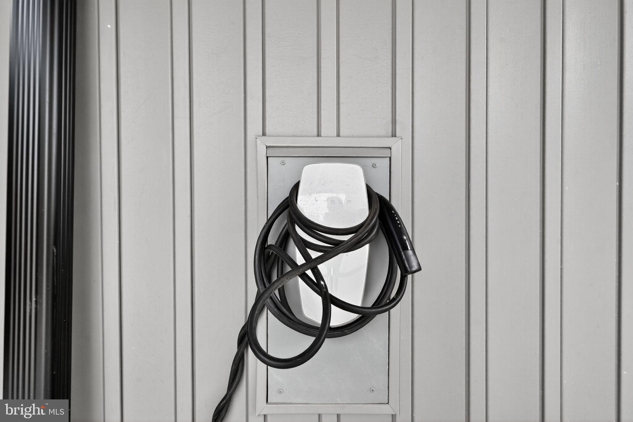 FRANCISVILLE - Residential