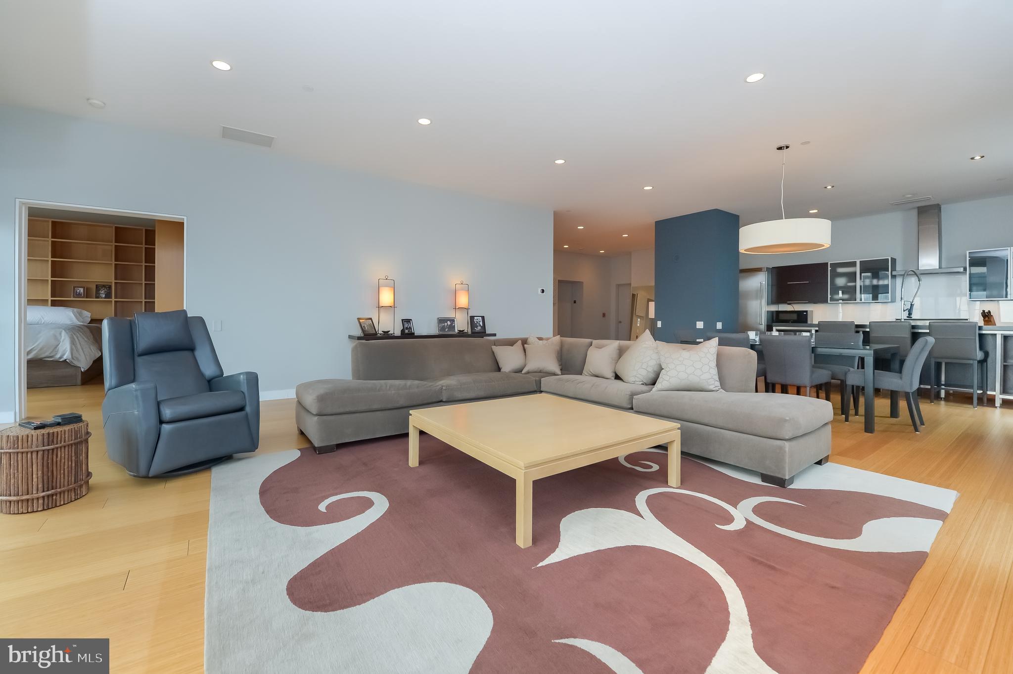 OLD CITY - Residential