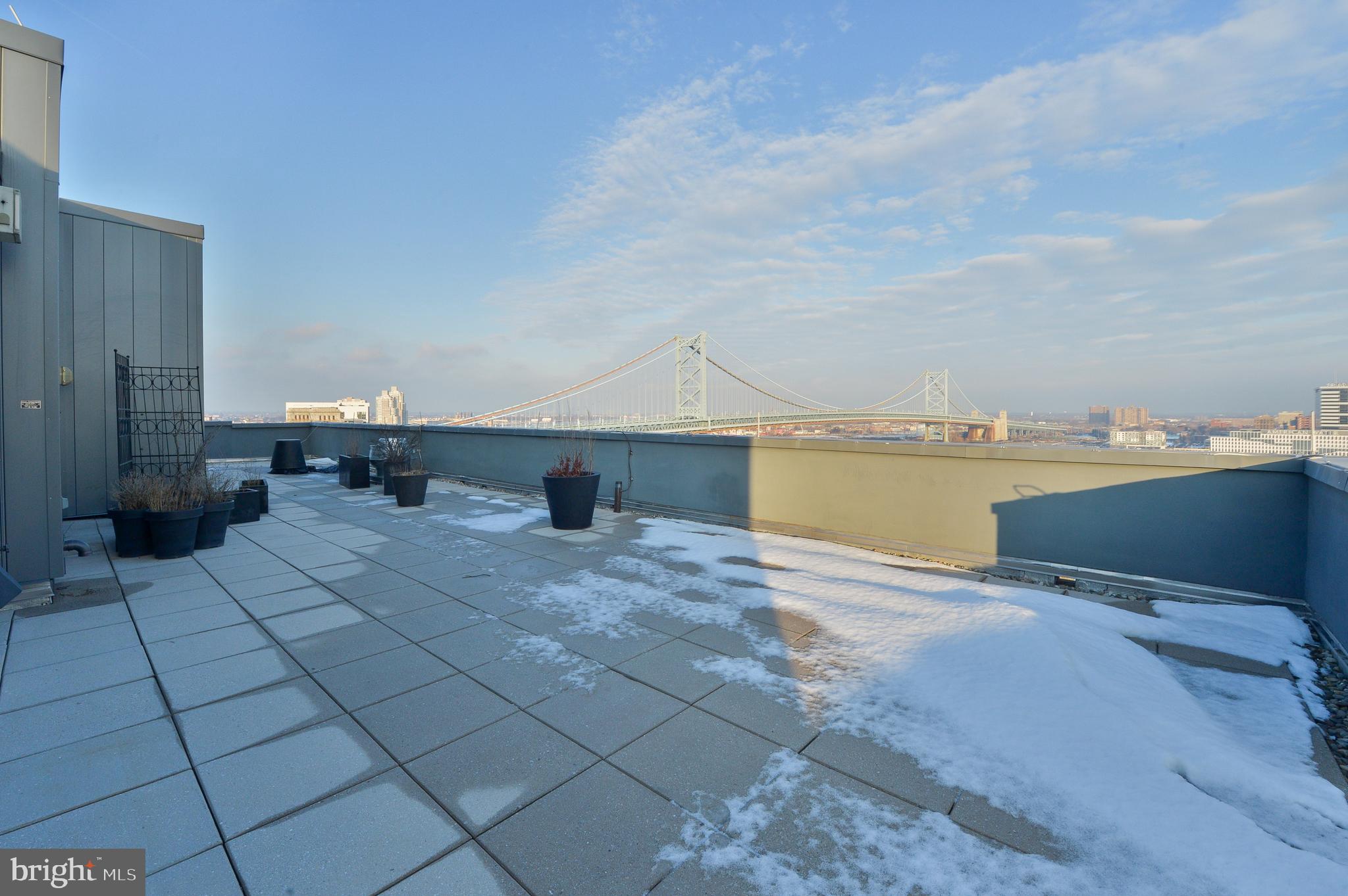 OLD CITY - Residential