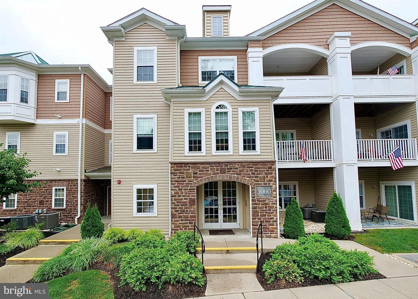 CREEKSIDE VILLAGE - Residential