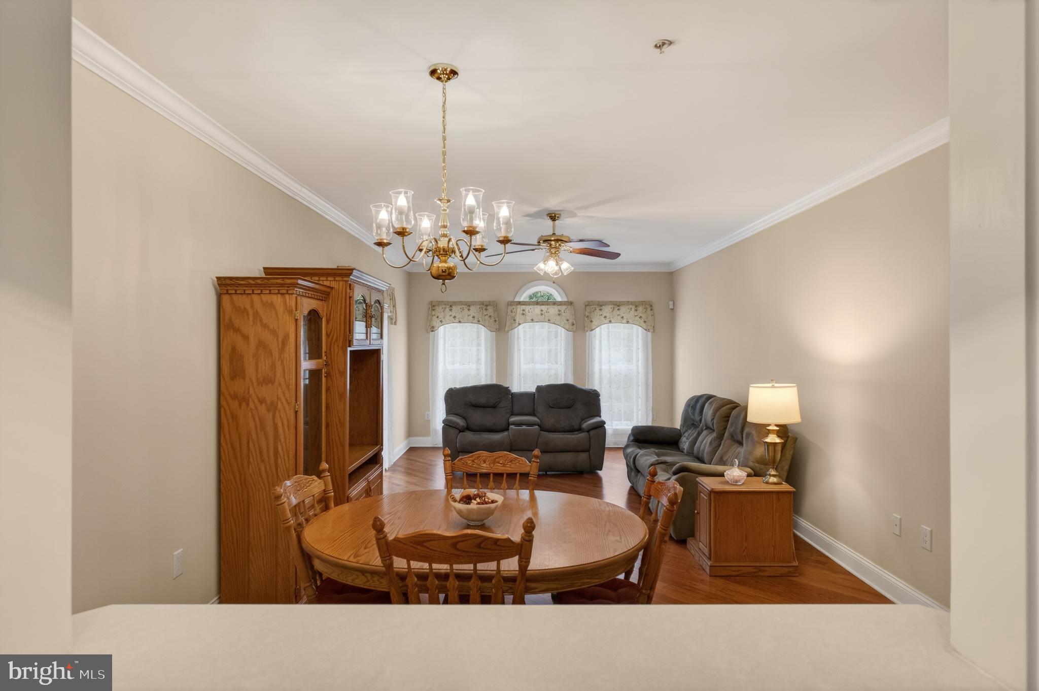CREEKSIDE VILLAGE - Residential