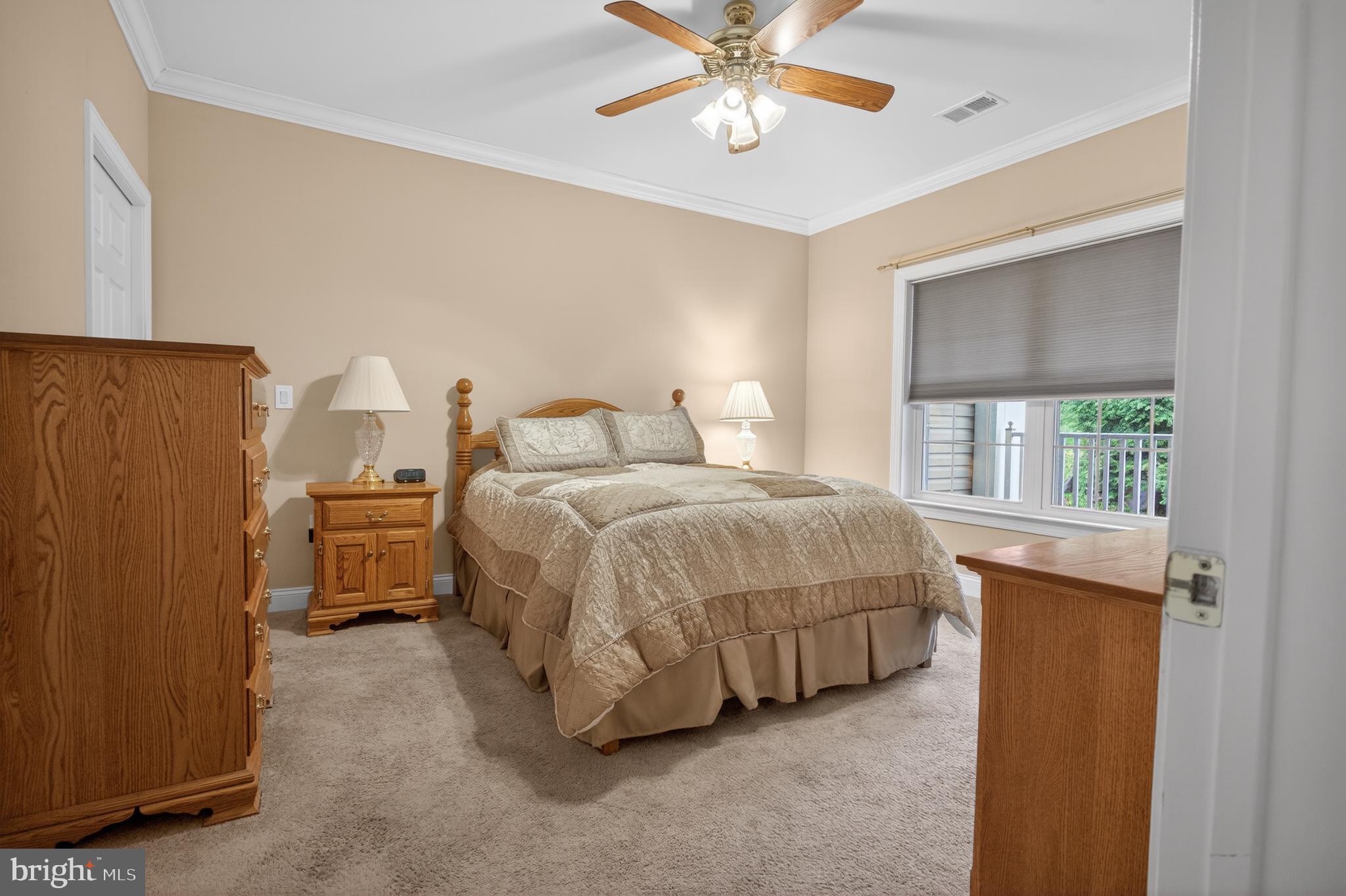 CREEKSIDE VILLAGE - Residential
