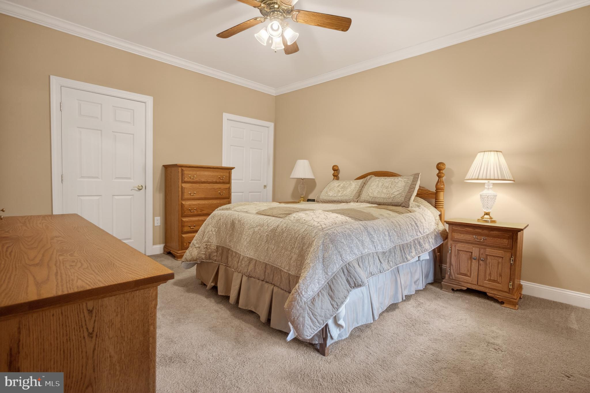 CREEKSIDE VILLAGE - Residential