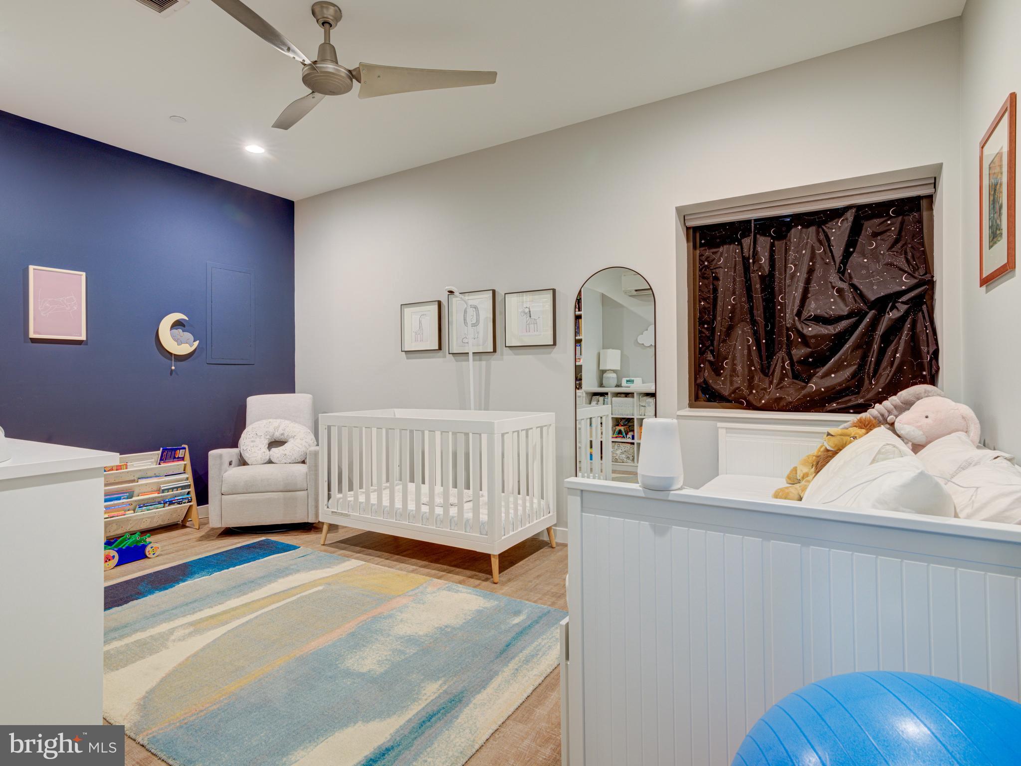 FAIRMOUNT - Residential Lease