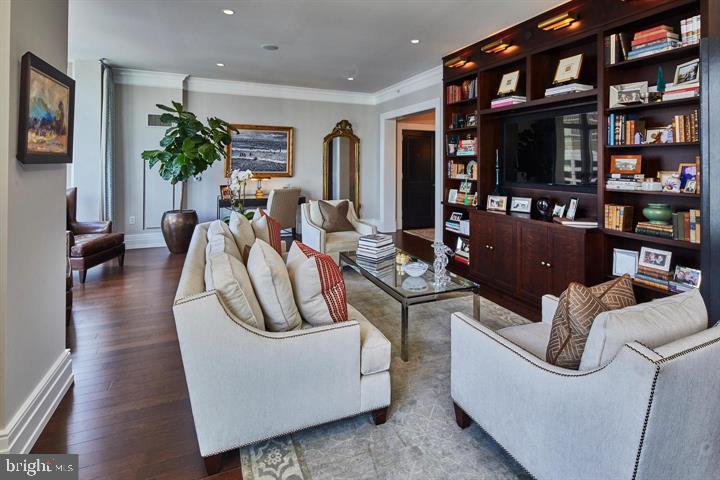 RITTENHOUSE SQUARE - Residential