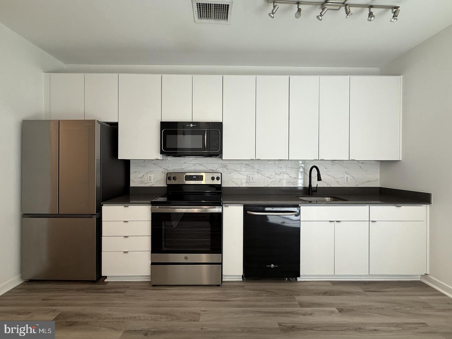1250 9TH STREET NW 315