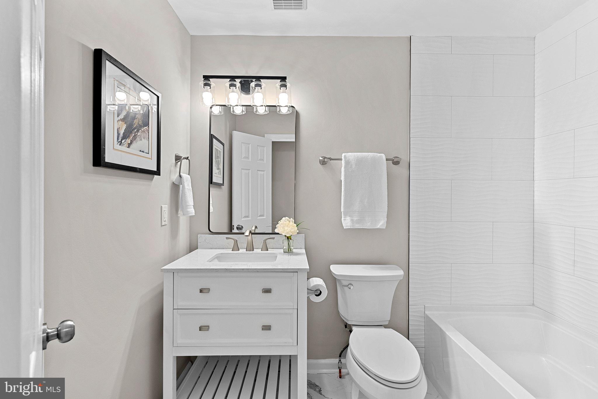 STONELEIGH - Residential