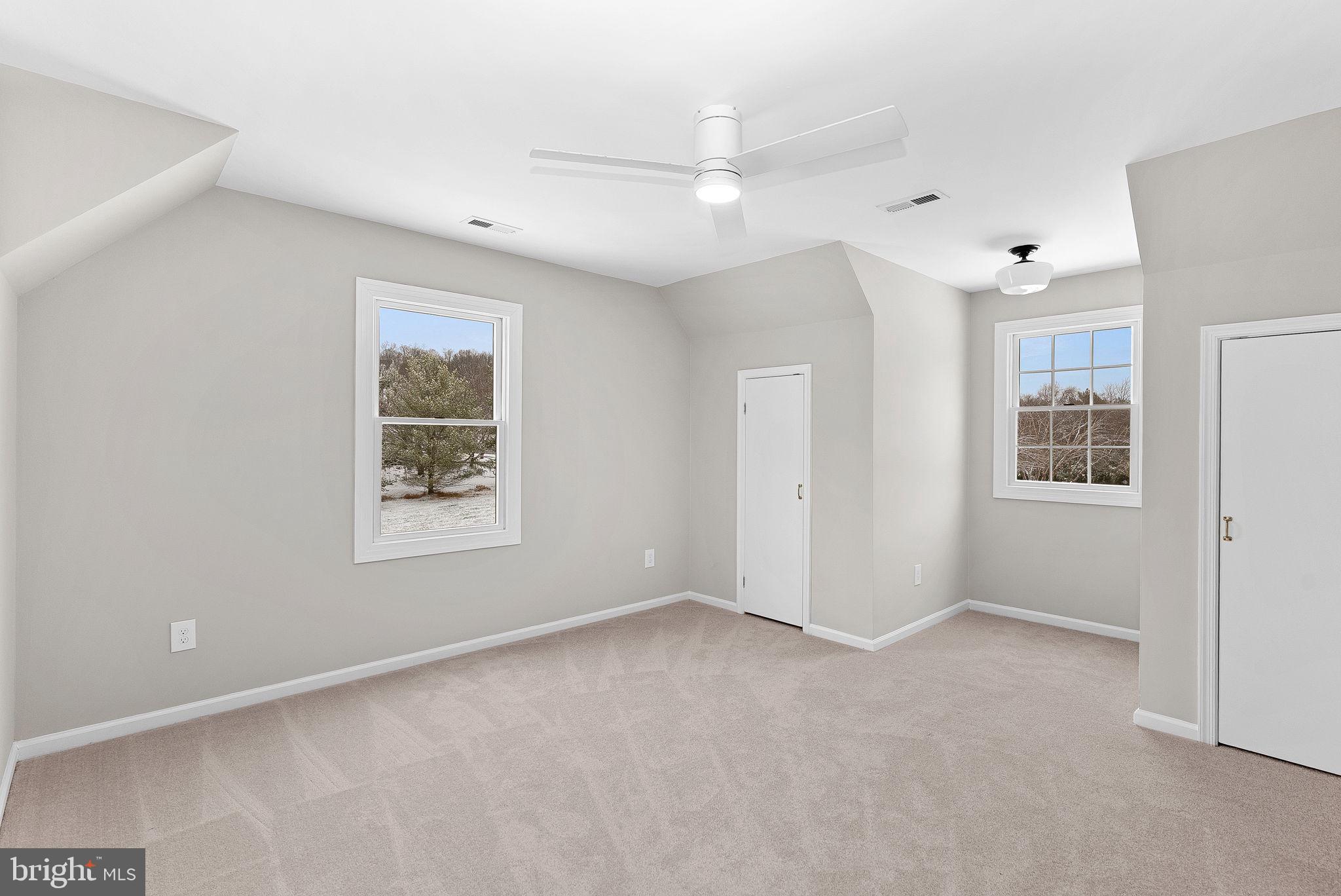 STONELEIGH - Residential