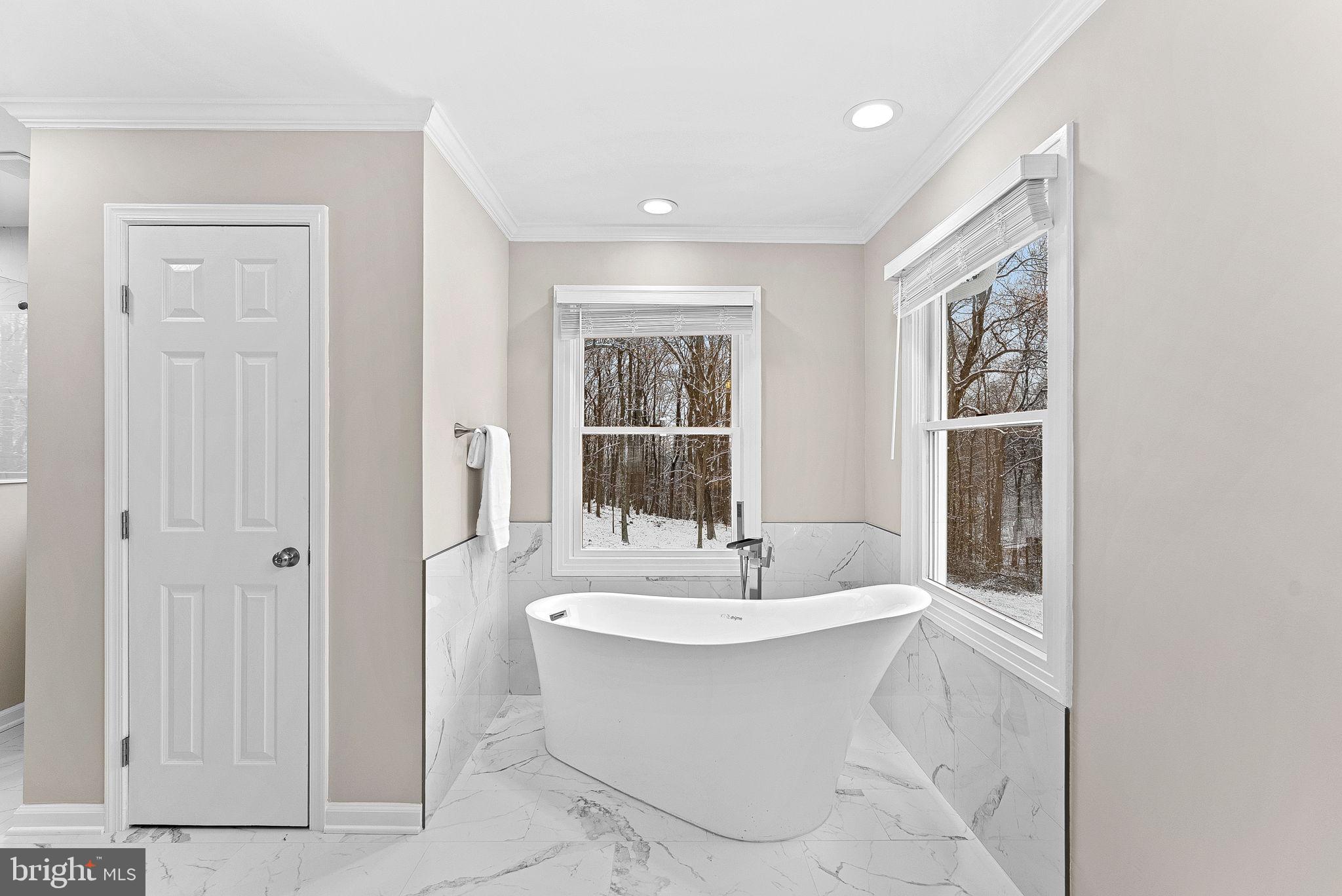 STONELEIGH - Residential