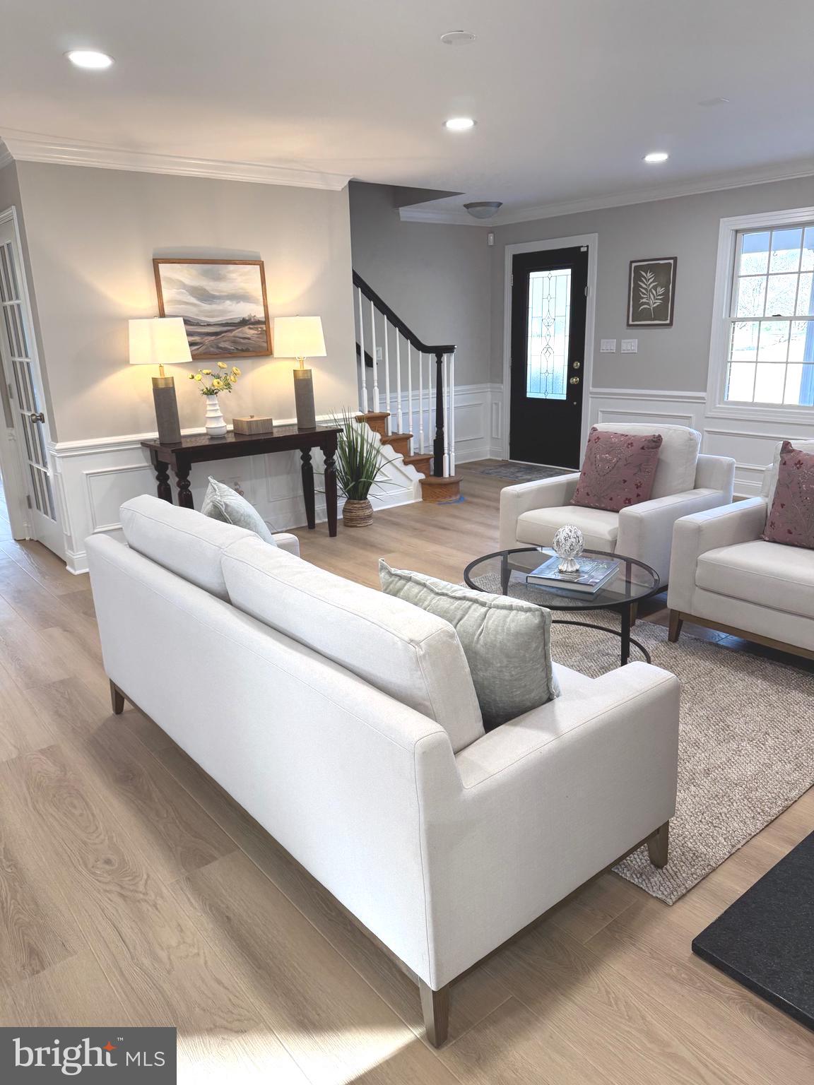 STONELEIGH - Residential