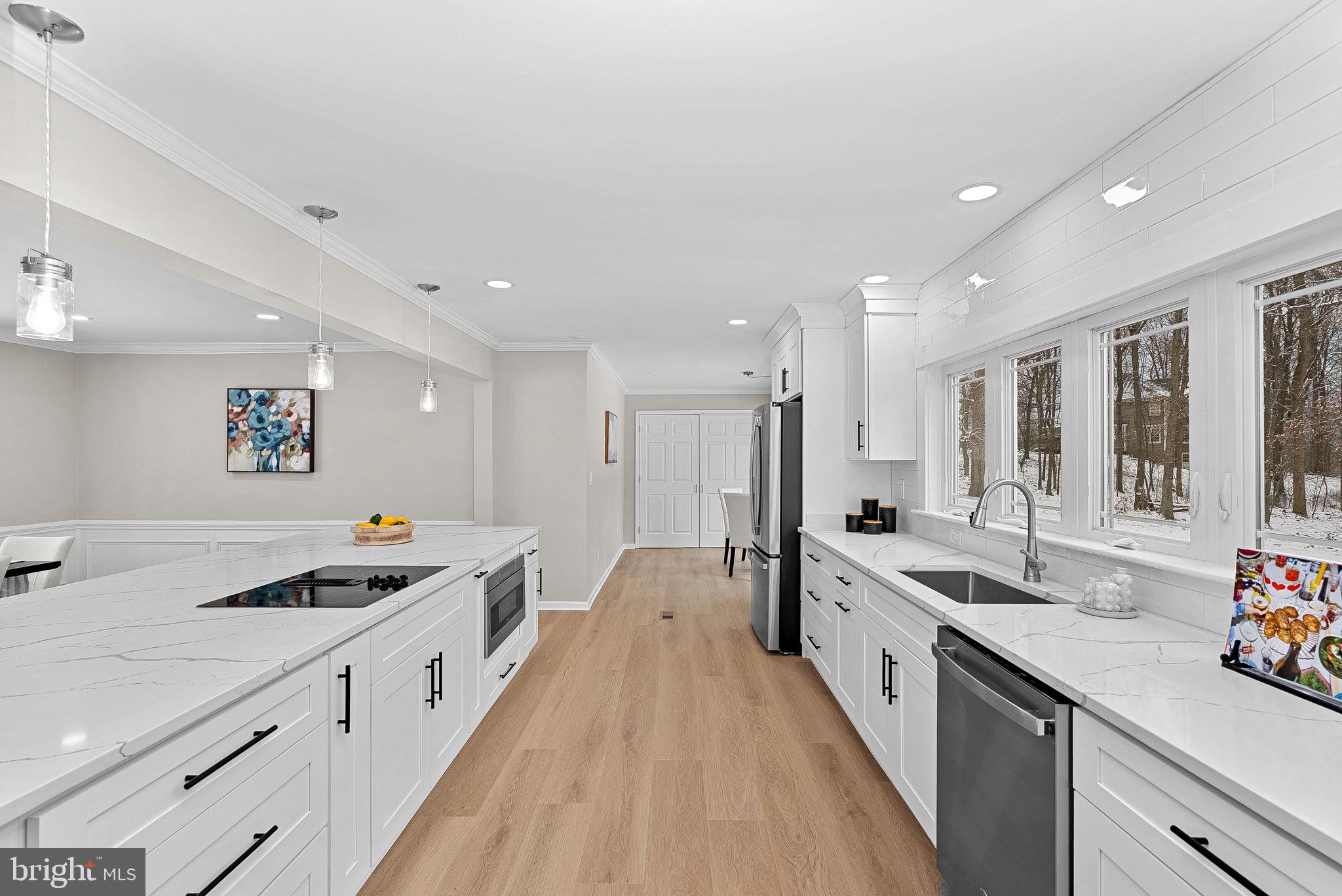 STONELEIGH - Residential