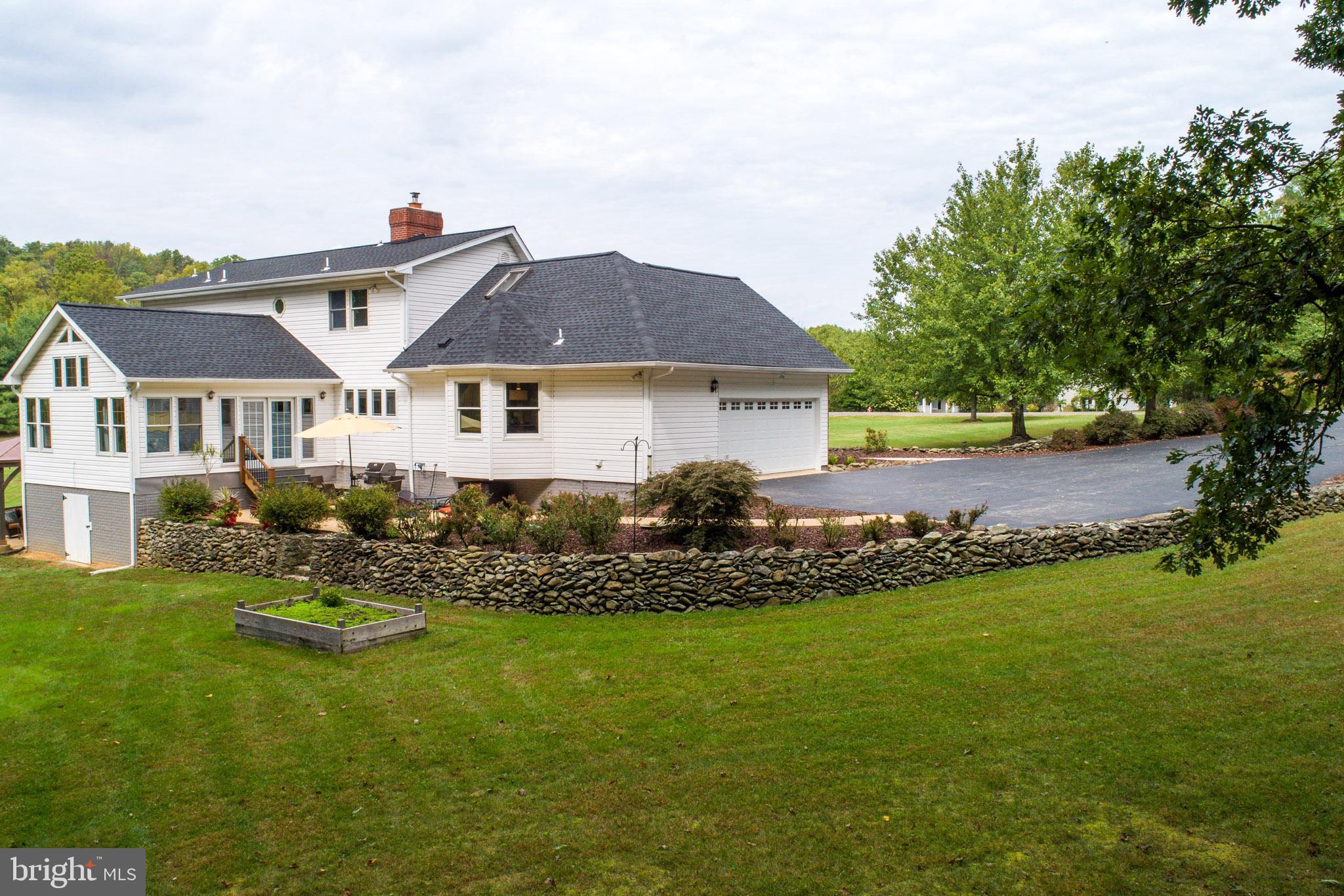 STONELEIGH - Residential