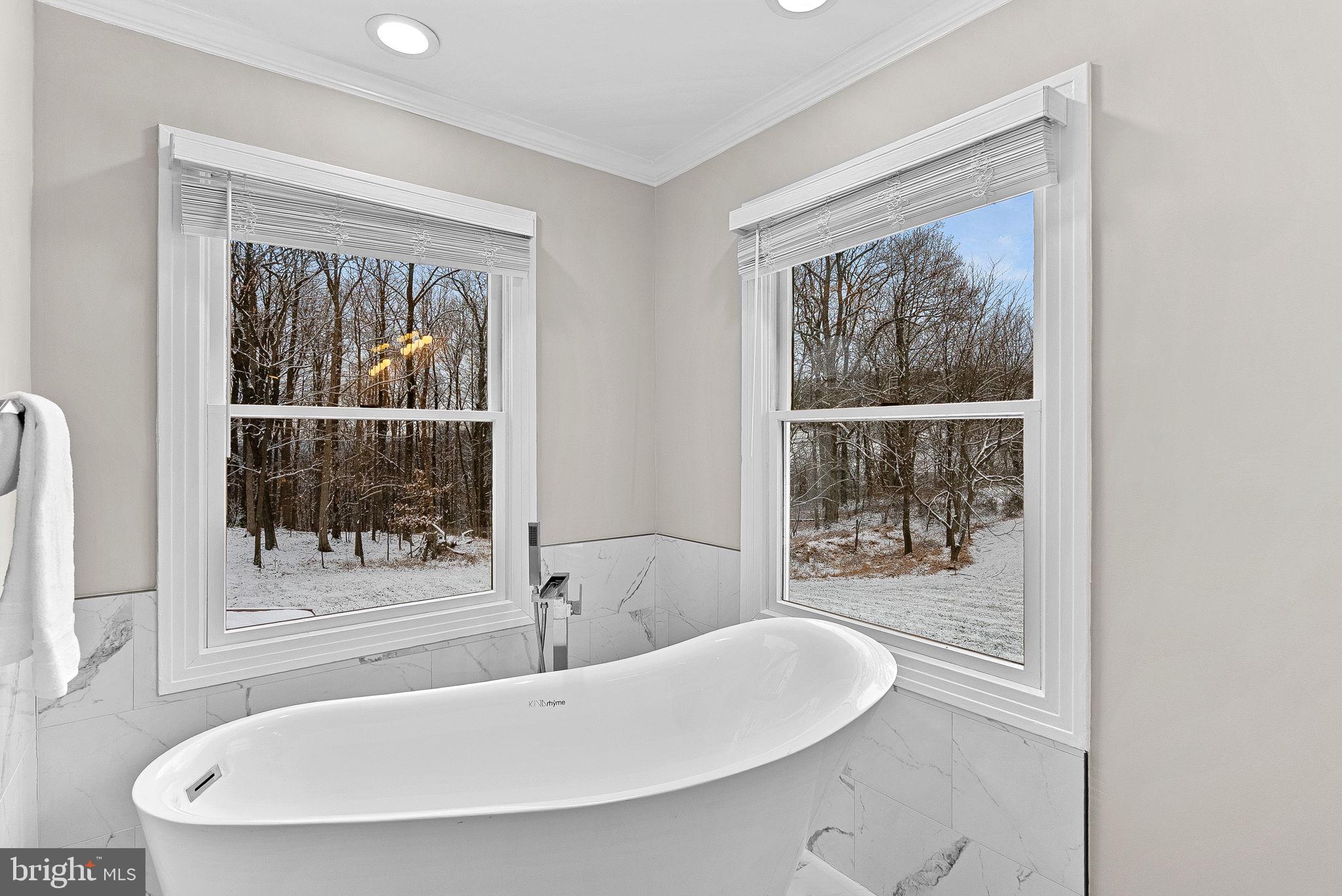 STONELEIGH - Residential