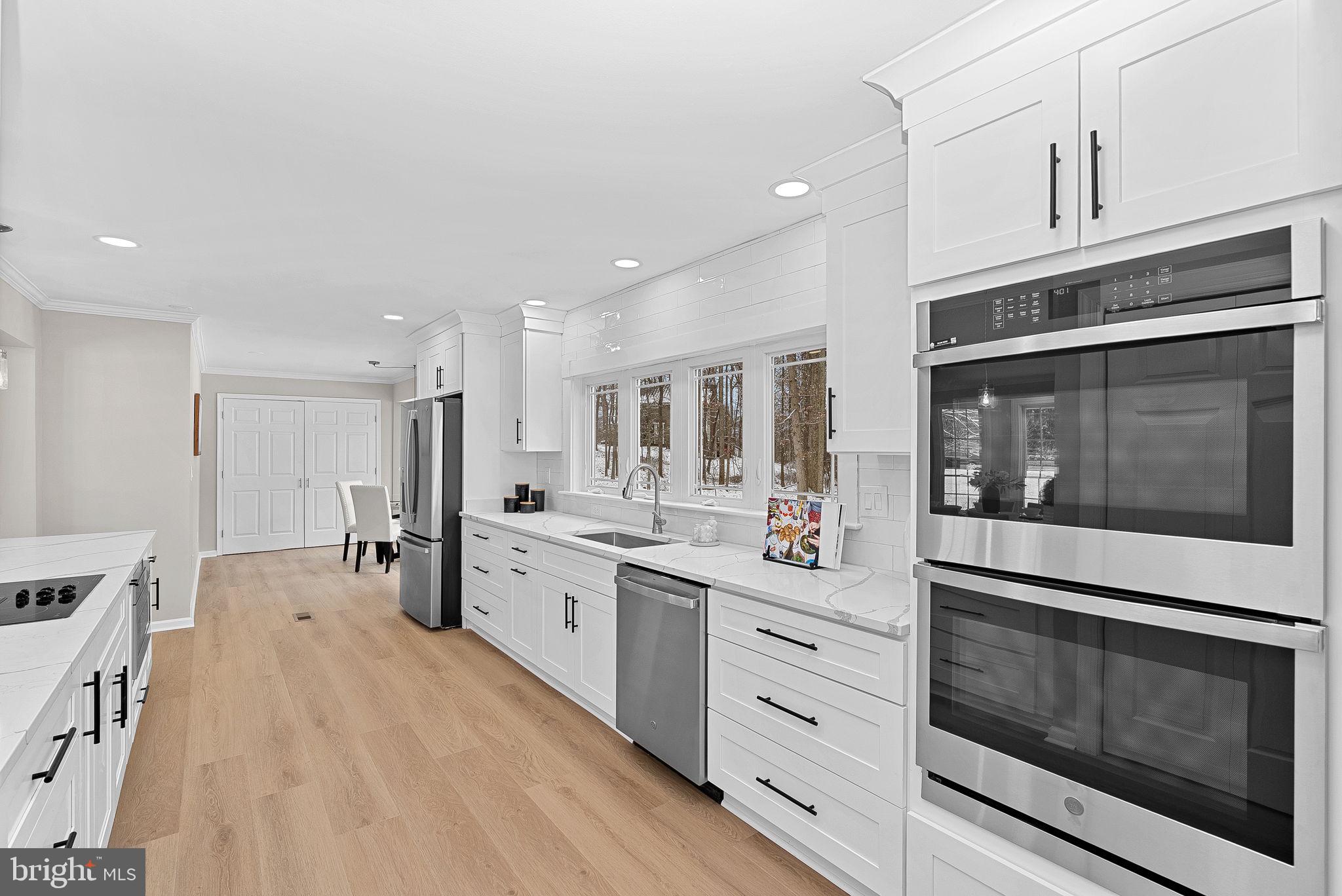 STONELEIGH - Residential