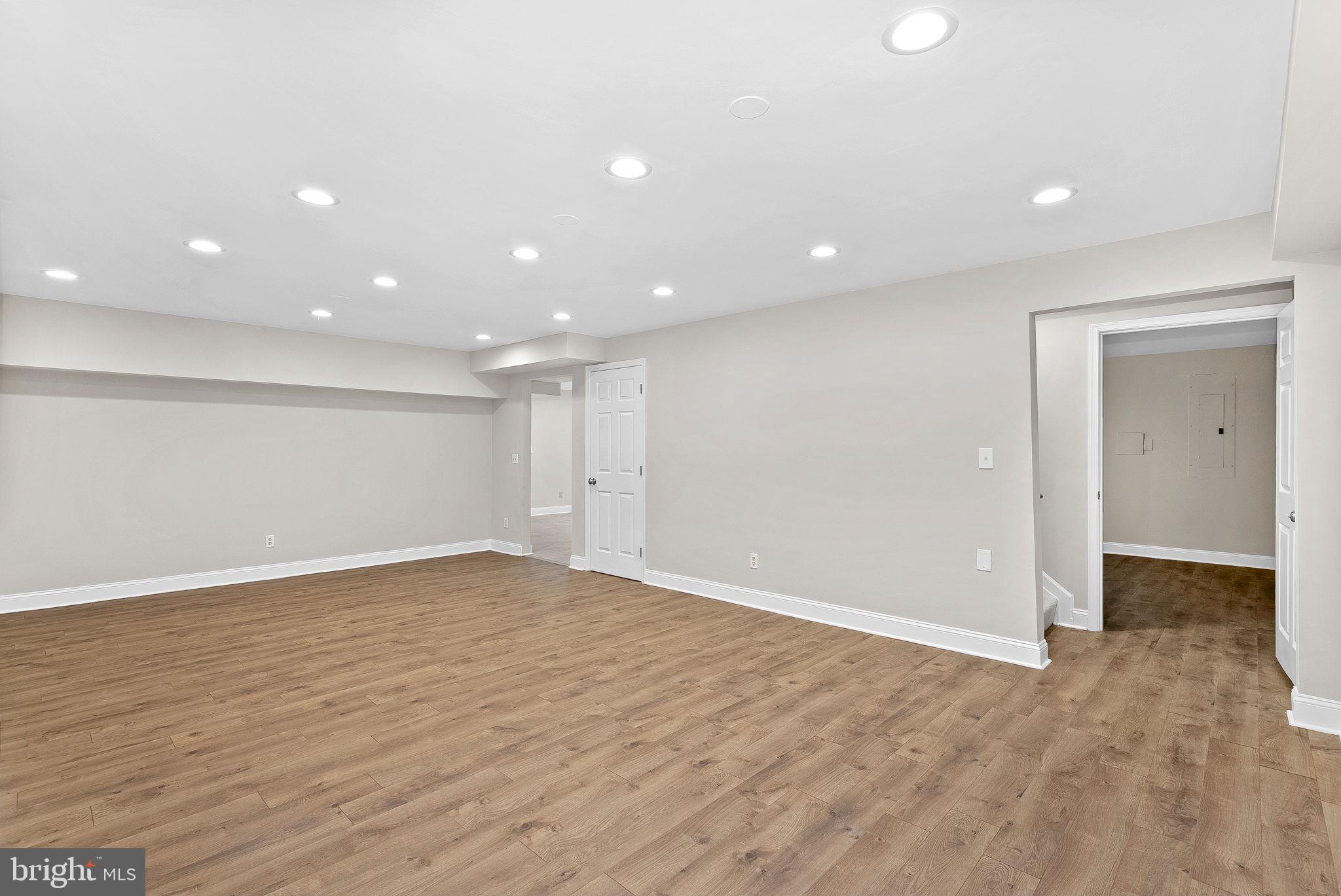 STONELEIGH - Residential