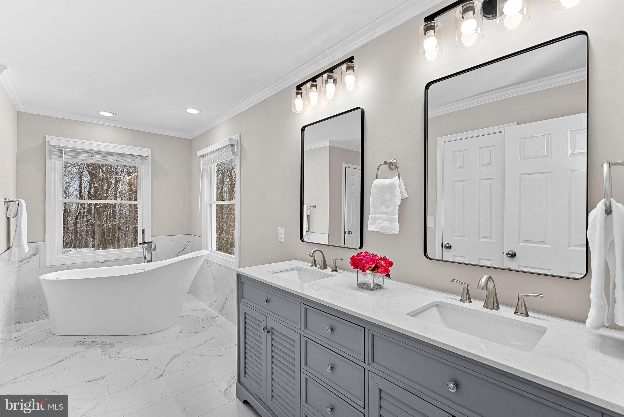 STONELEIGH - Residential