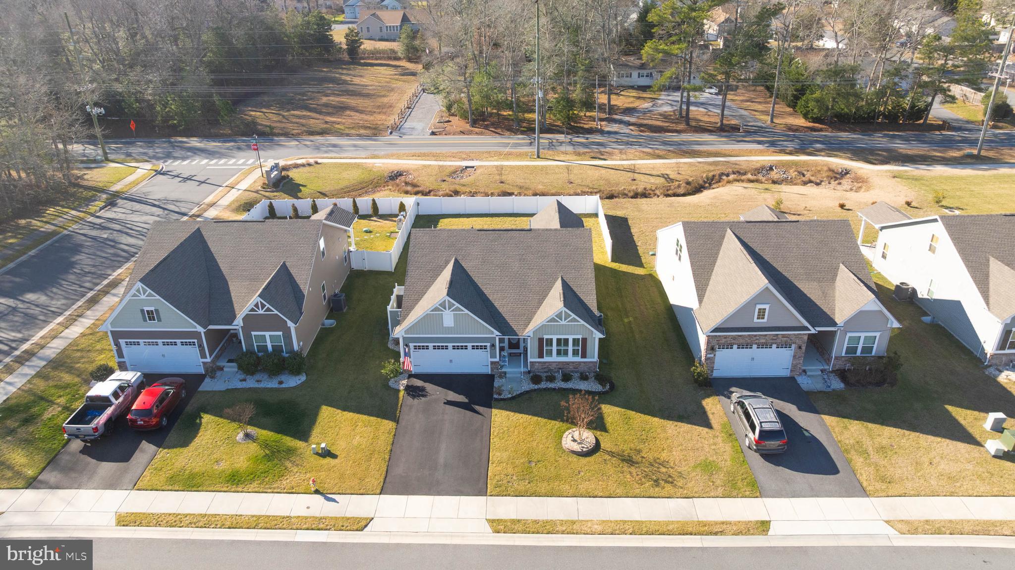 SWANN COVE WEST - Residential