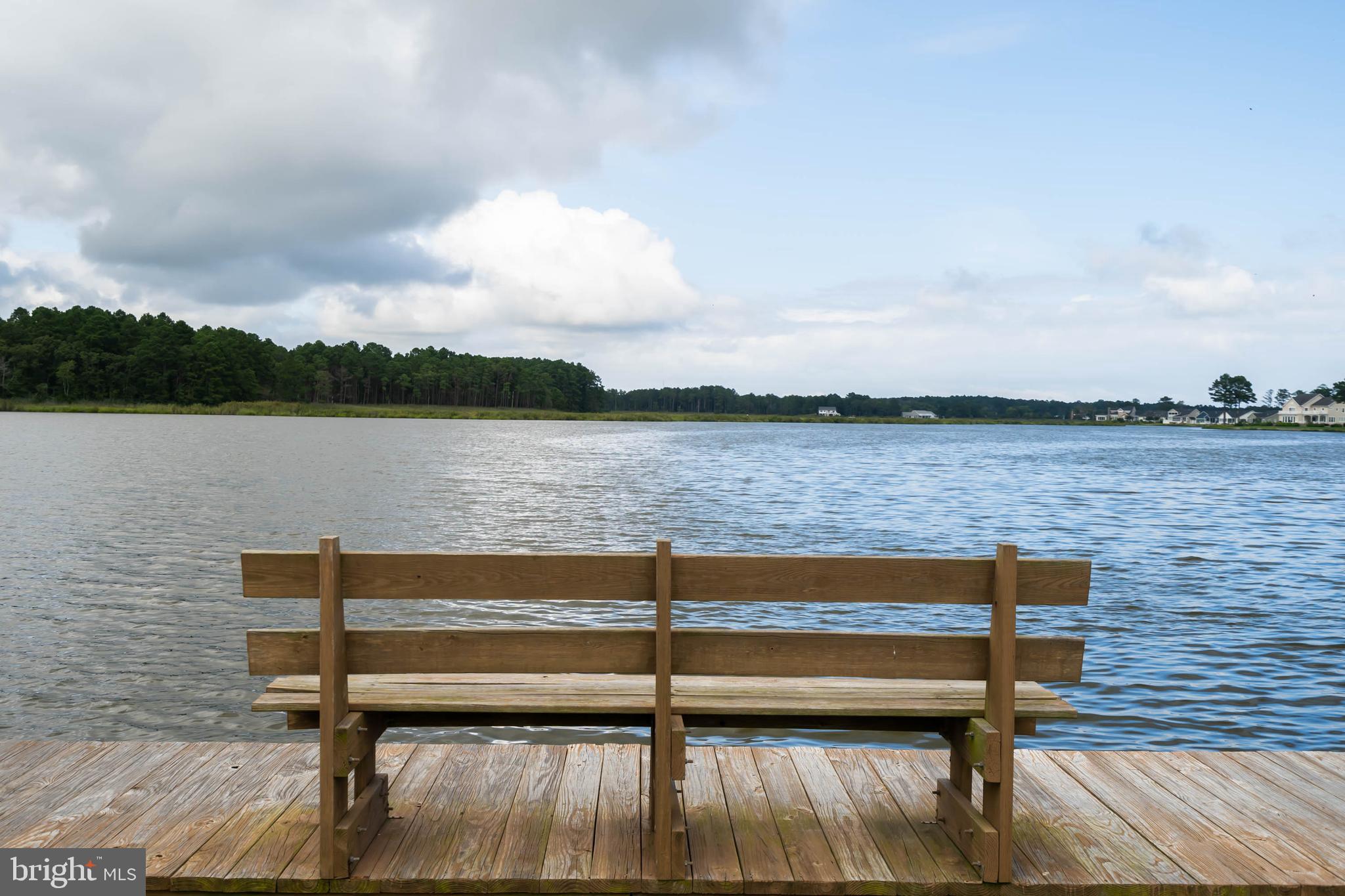 SWANN COVE WEST - Residential