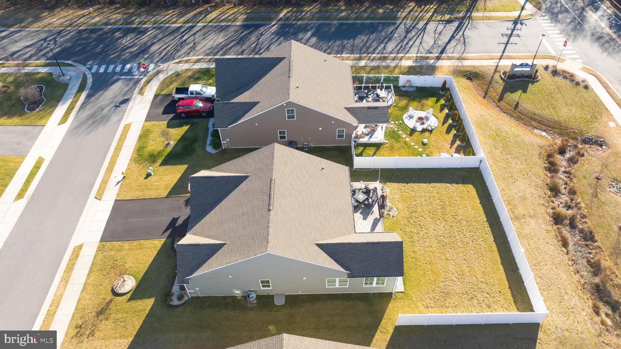 SWANN COVE WEST - Residential