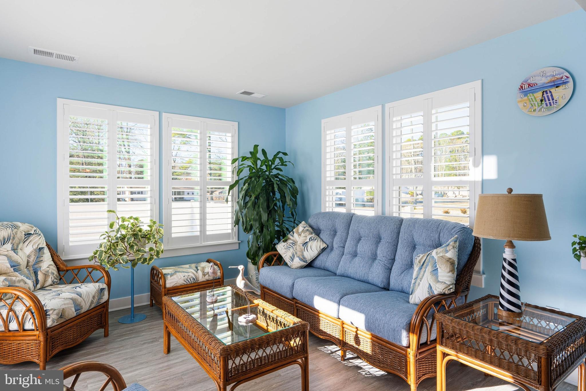 SWANN COVE WEST - Residential