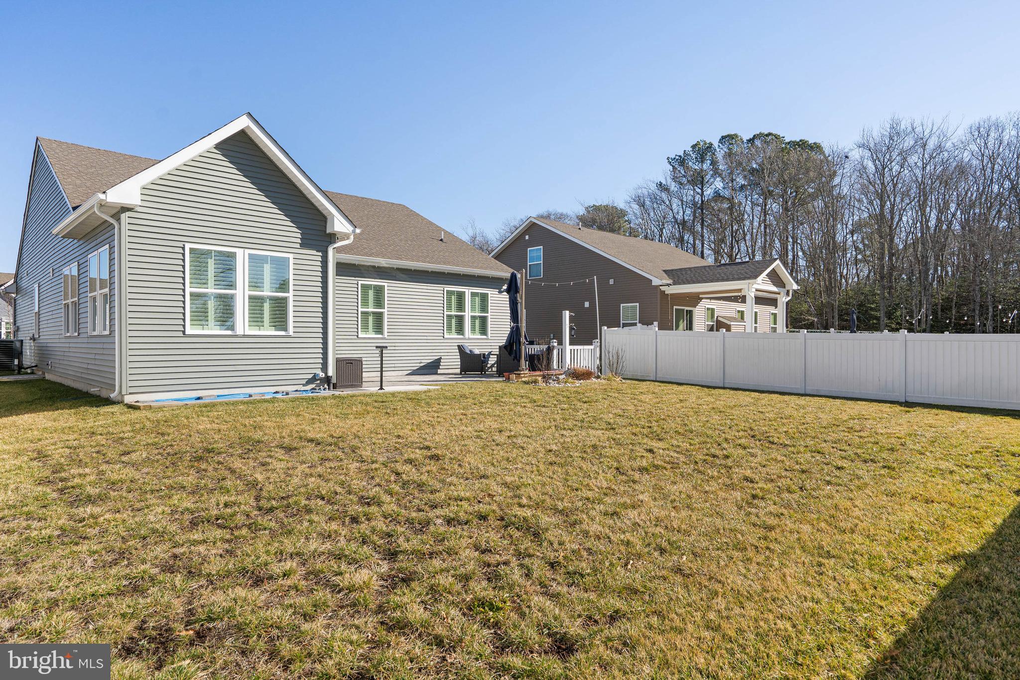 SWANN COVE WEST - Residential