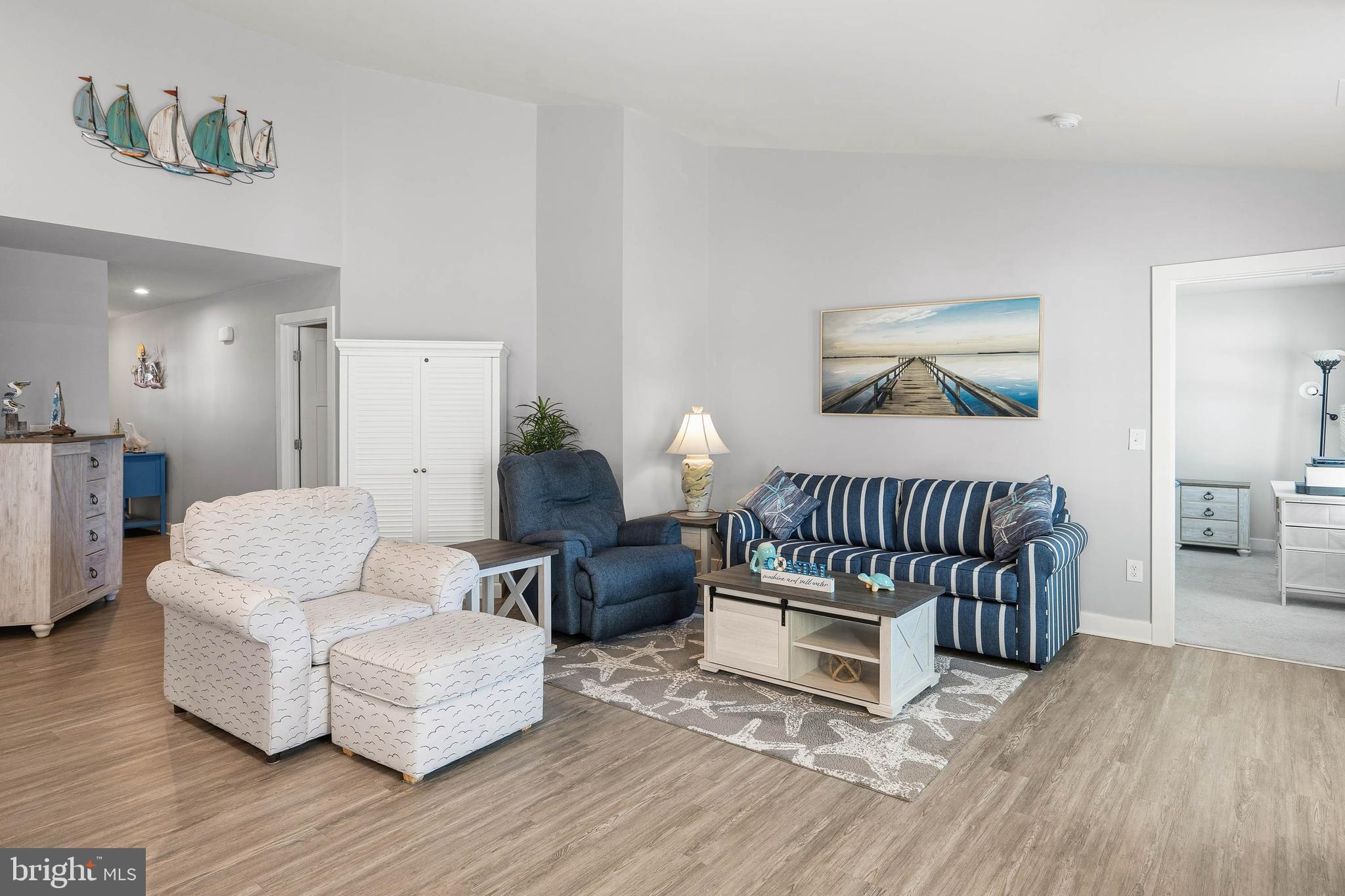 SWANN COVE WEST - Residential