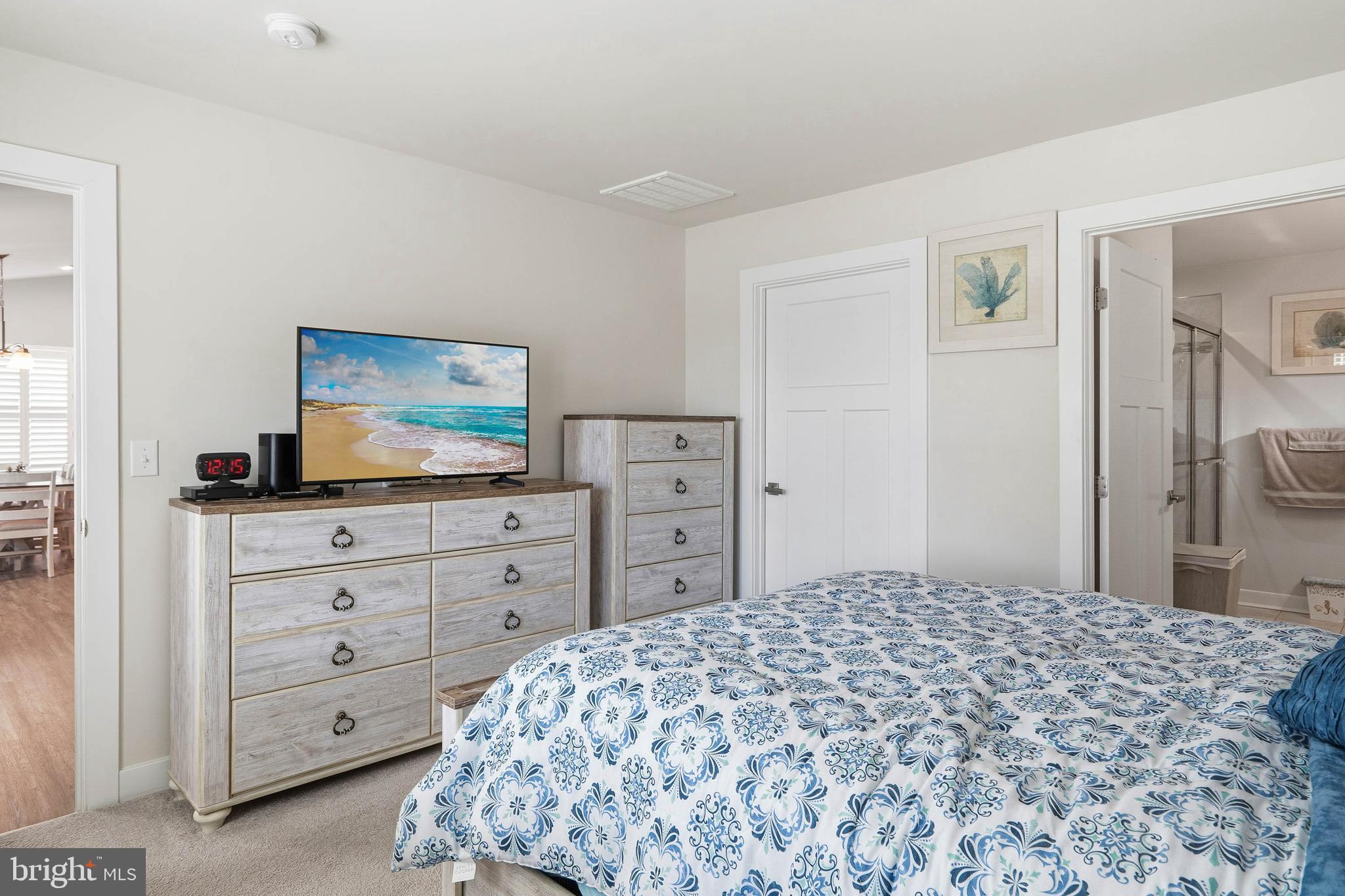 SWANN COVE WEST - Residential