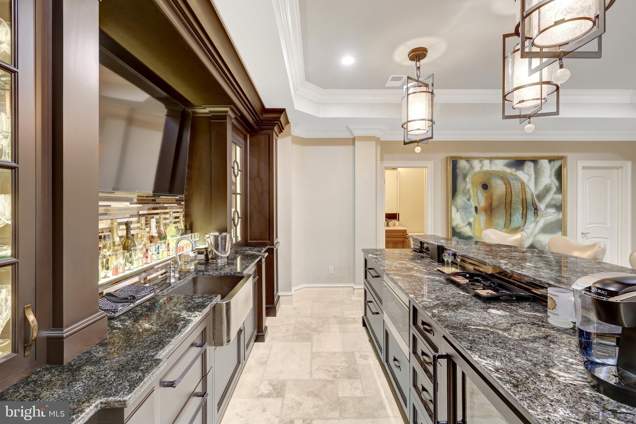 WOODSIDE ESTATES - Residential