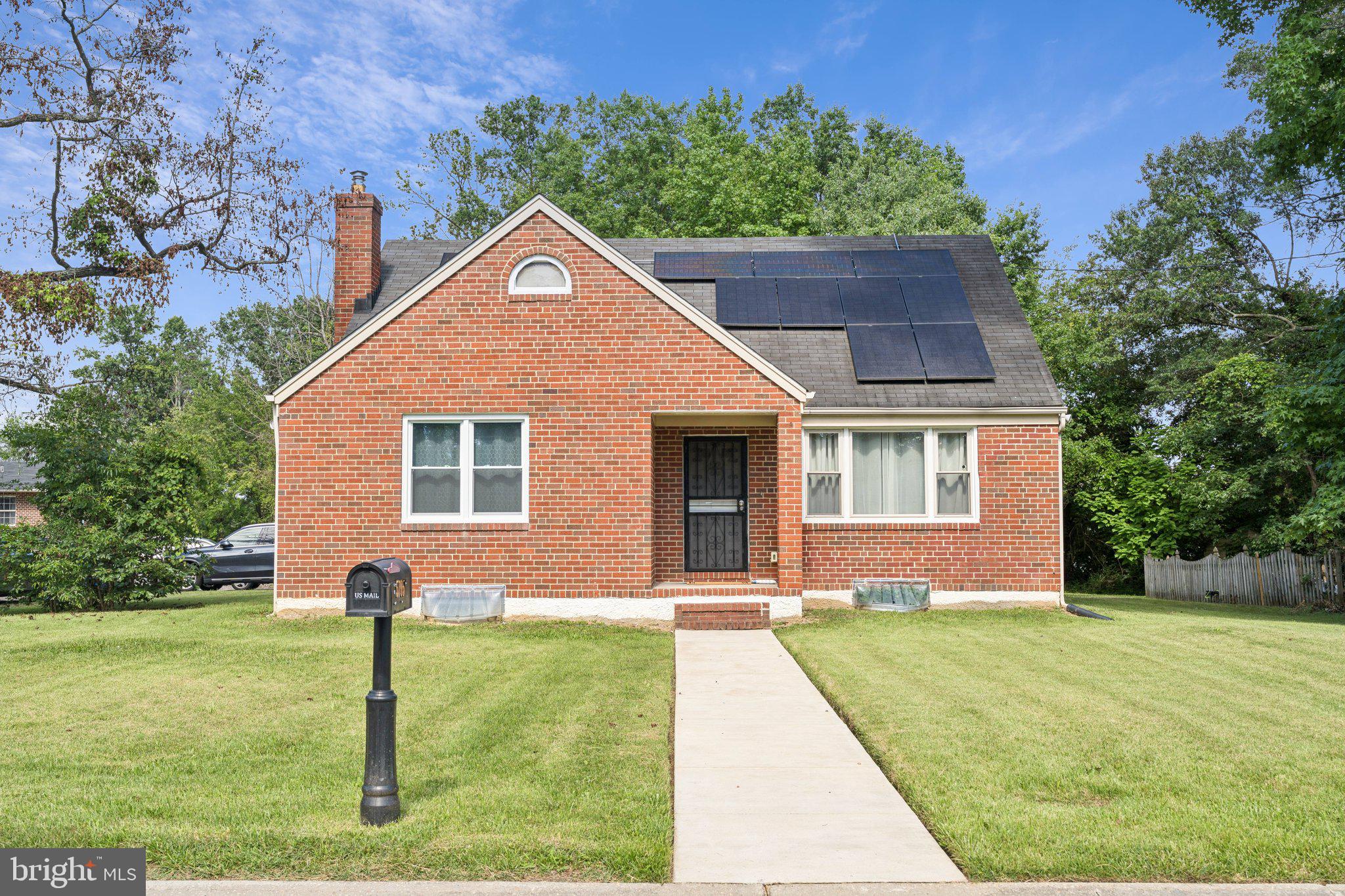 Welcome to 5705 White Avenue!
This beautifully updated 5-bedroom, 3-bathroom home offers over 2,400 square feet of thoughtfully designed living space on a spacious corner lot with private parking for up to 6 cars. Step inside and fall in love with the modern kitchen, boasting granite countertops, stainless steel appliances, a large center island, sleek cabinetry, and a stylish tiled backsplash. Did we also mention the stunning hardwood floors throughout!
Sophisticated lighting – including recessed and designer fixtures – flows throughout the home, creating a warm and inviting ambiance. The main level features 2 generously sized bedrooms, while the upper level includes 2 more bedrooms plus a versatile bonus space – perfect for a home office, cozy den, or your dream walk-in closet.
The walkout basement is a showstopper, offering over 1,000 sq ft of living space complete with a large bedroom and a luxury spa-like bathroom, ideal for guests or multi-generational living.
Outside, enjoy a lush, manicured yard, perfect for entertaining or relaxing, and benefit from money-saving solar panels that help reduce your monthly electric bill.
This home checks every box for comfort, space, style, and efficiency.