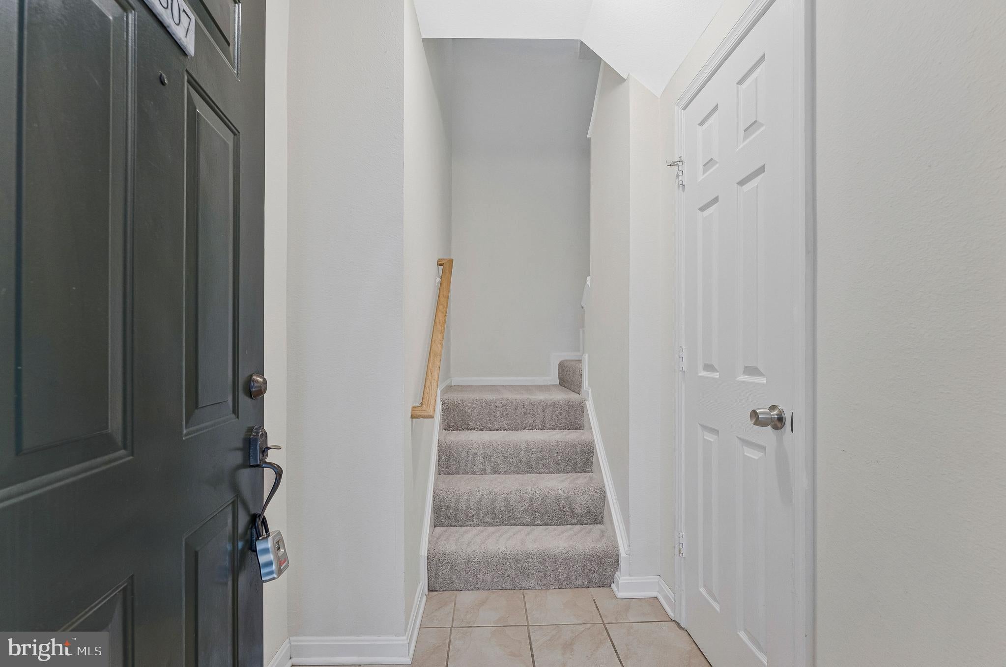 4507 SUPERIOR SQUARE