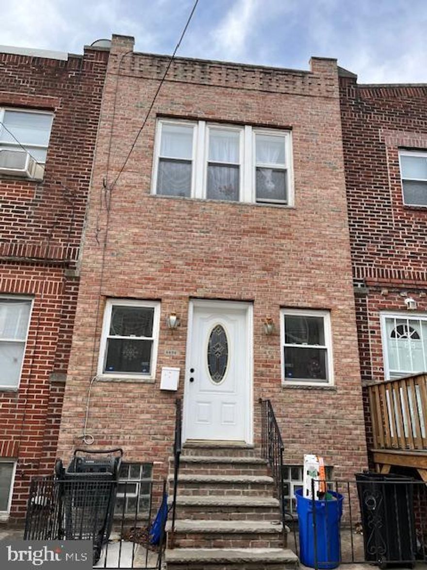 Beautifully renovated two bedroom house with hardwood floors.
Attractive kitchen with dishwasher and gas range. Stainless appliances.
Washer dryer in a finished basement.  Tenant occupied until 8/31/2026