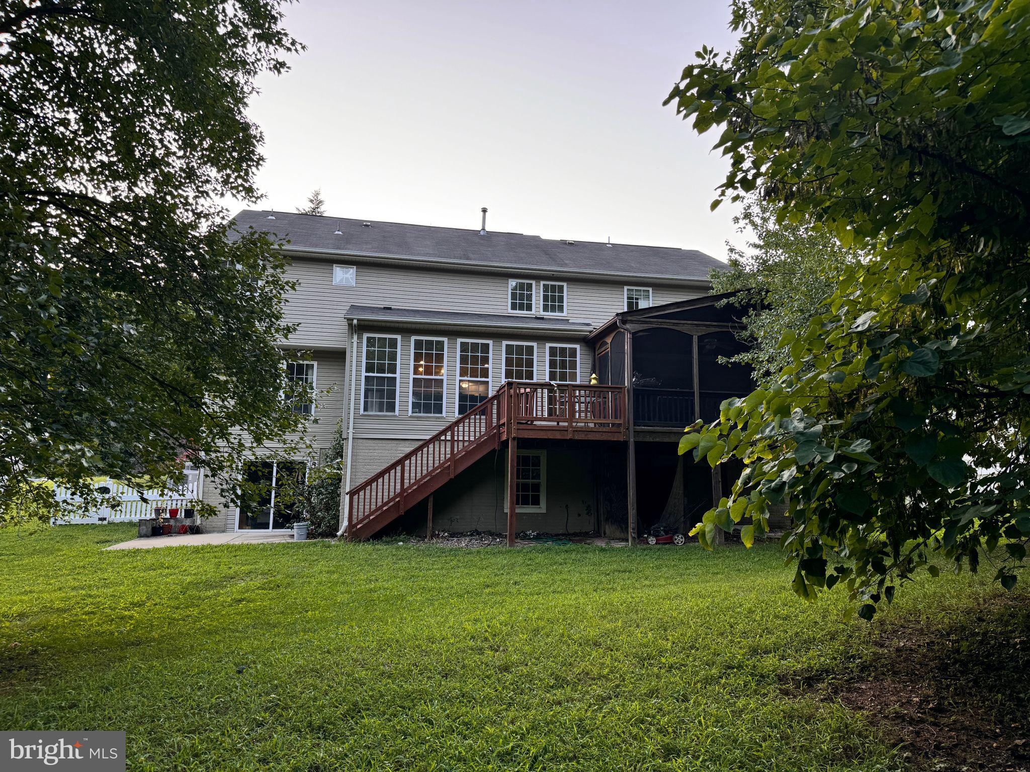 POWELLS LANDING - Residential