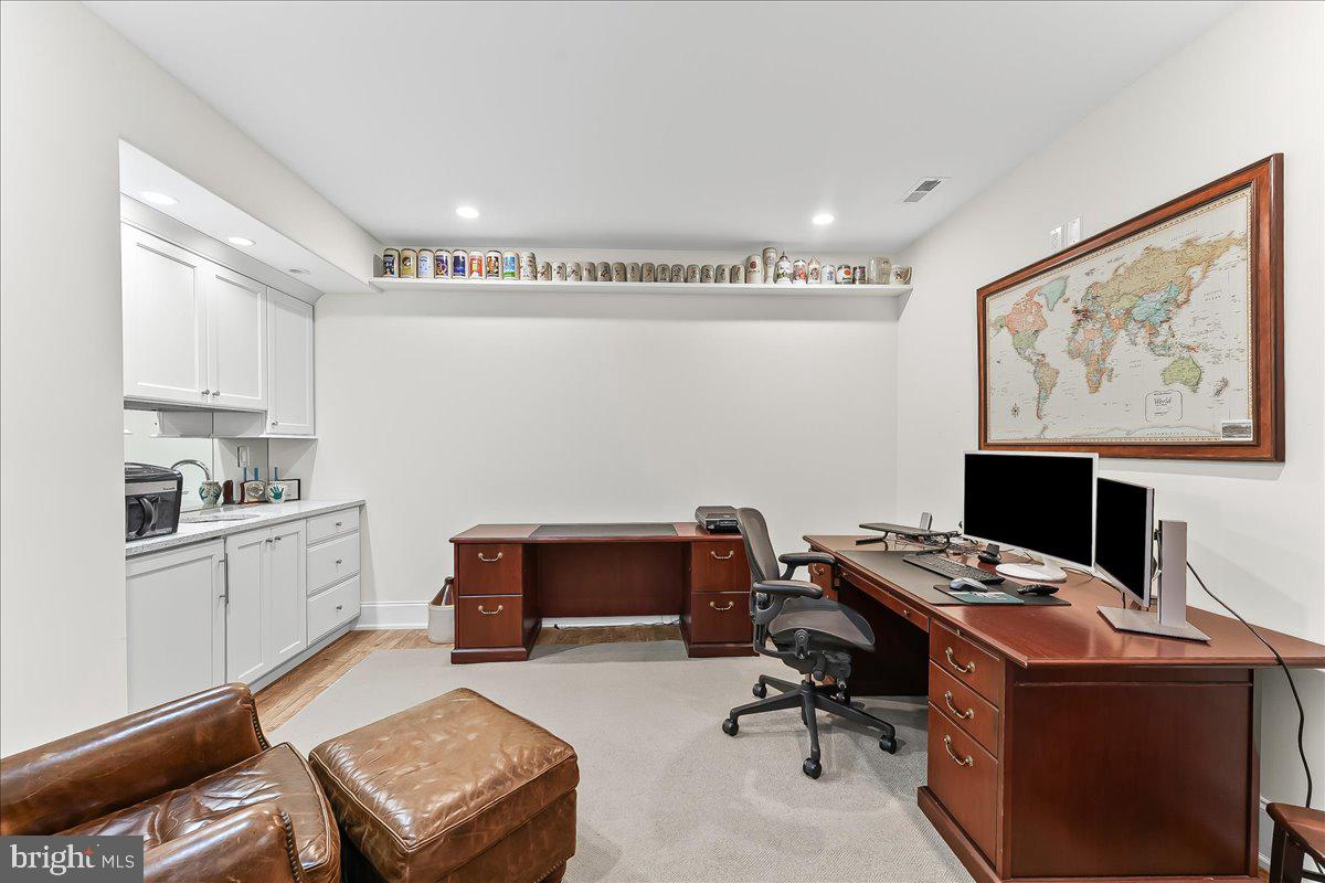 HAVERFORD RESERVE - Residential