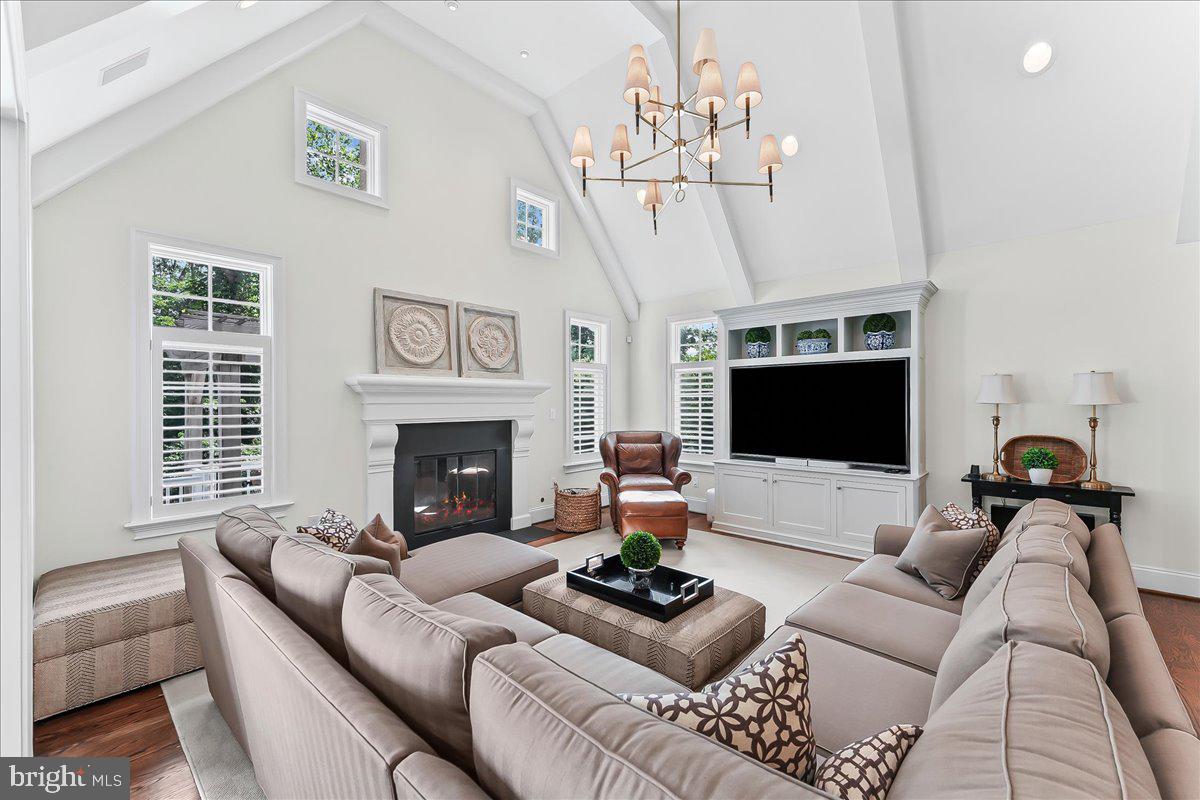 HAVERFORD RESERVE - Residential