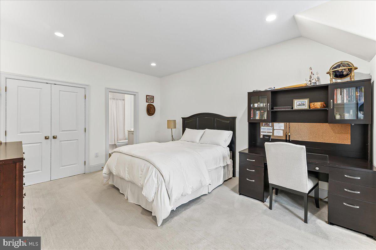 HAVERFORD RESERVE - Residential