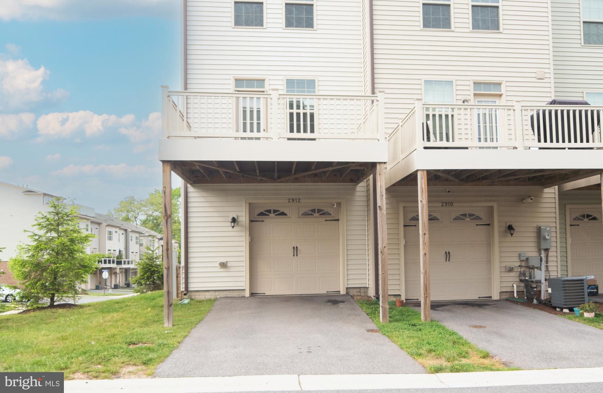 PARKSIDE - Residential