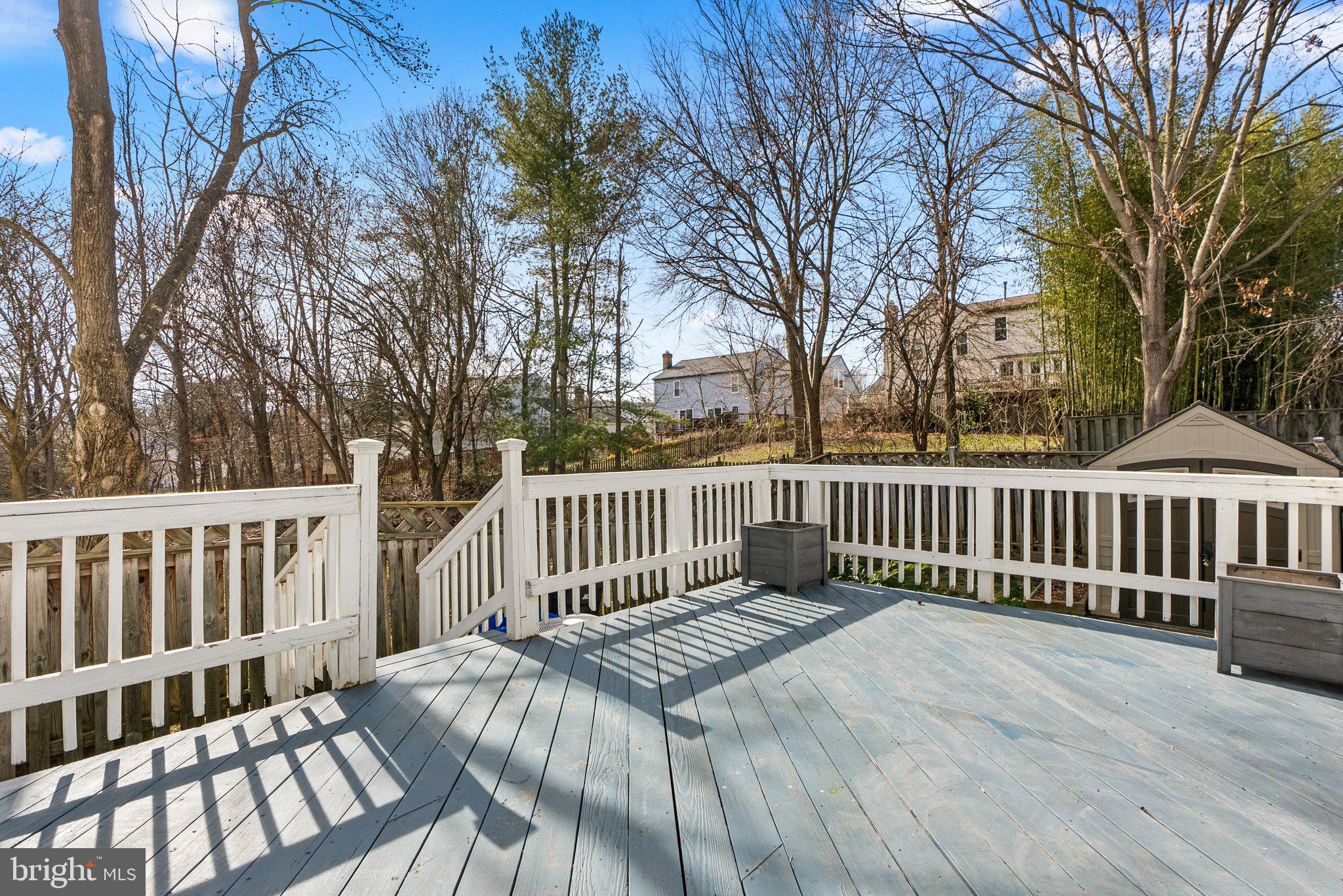 STONEGATE - Residential