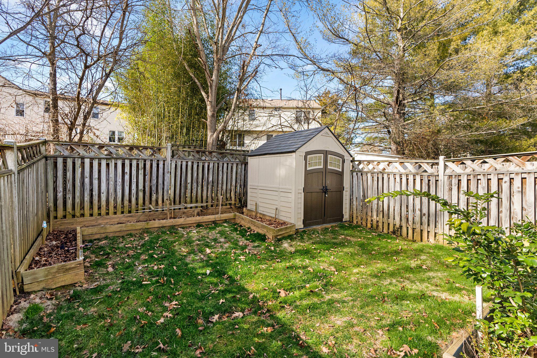 STONEGATE - Residential