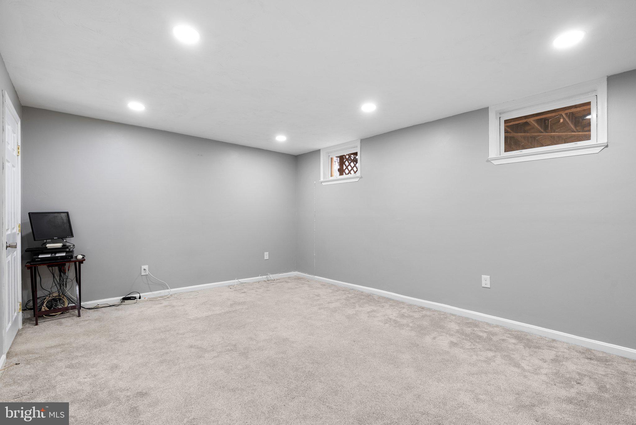 STONEGATE - Residential