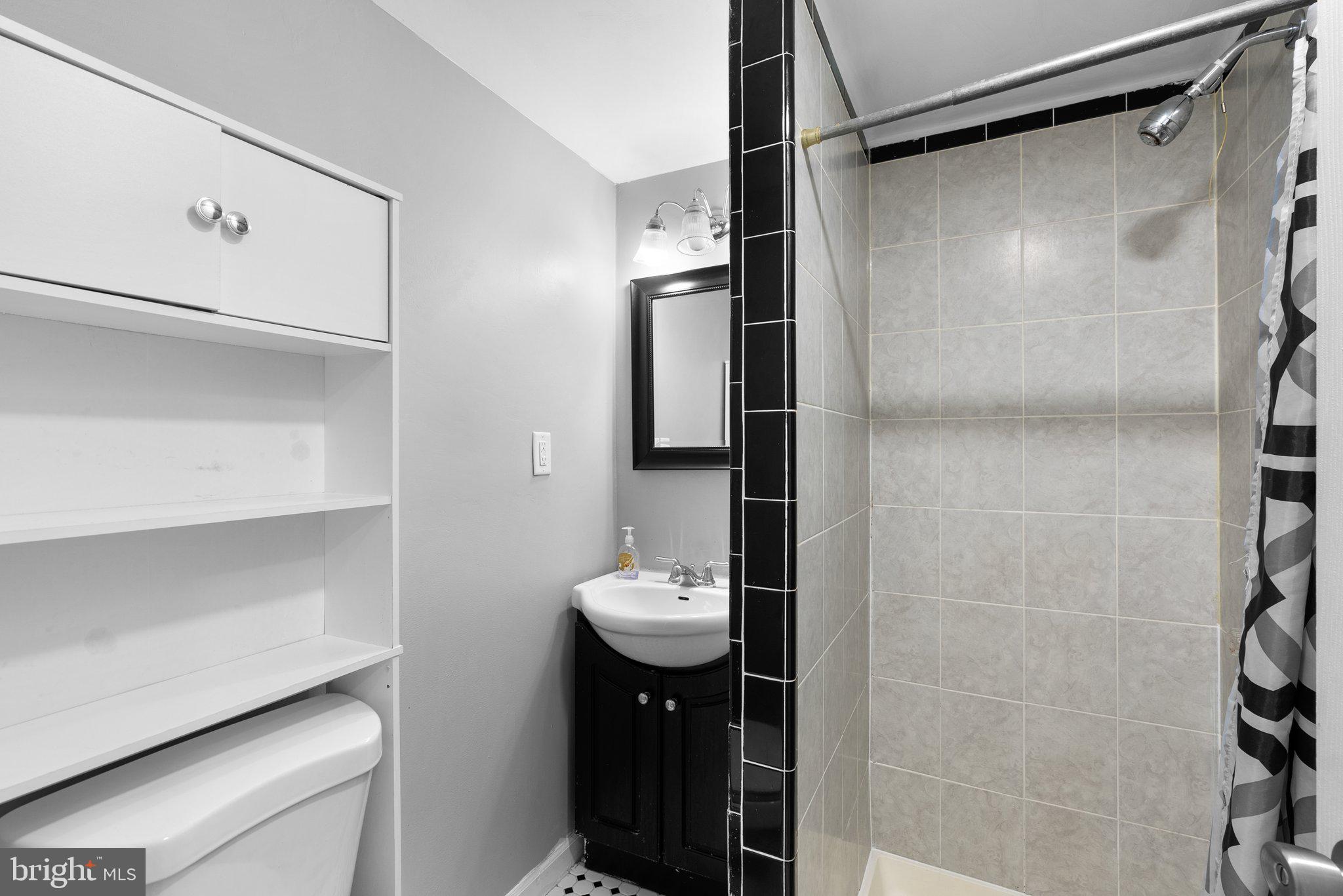 STONEGATE - Residential